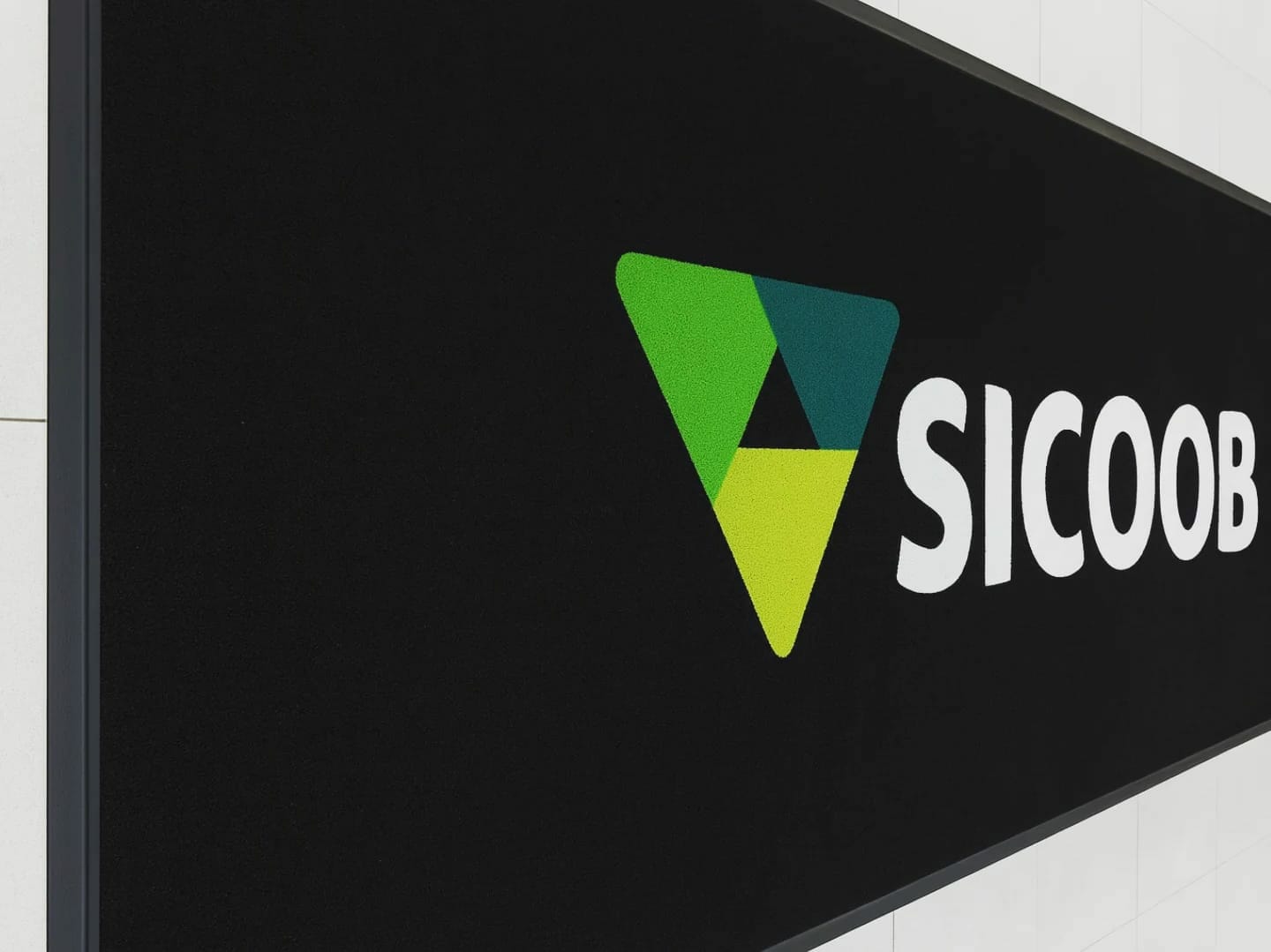 Woman Front Zoom Pose