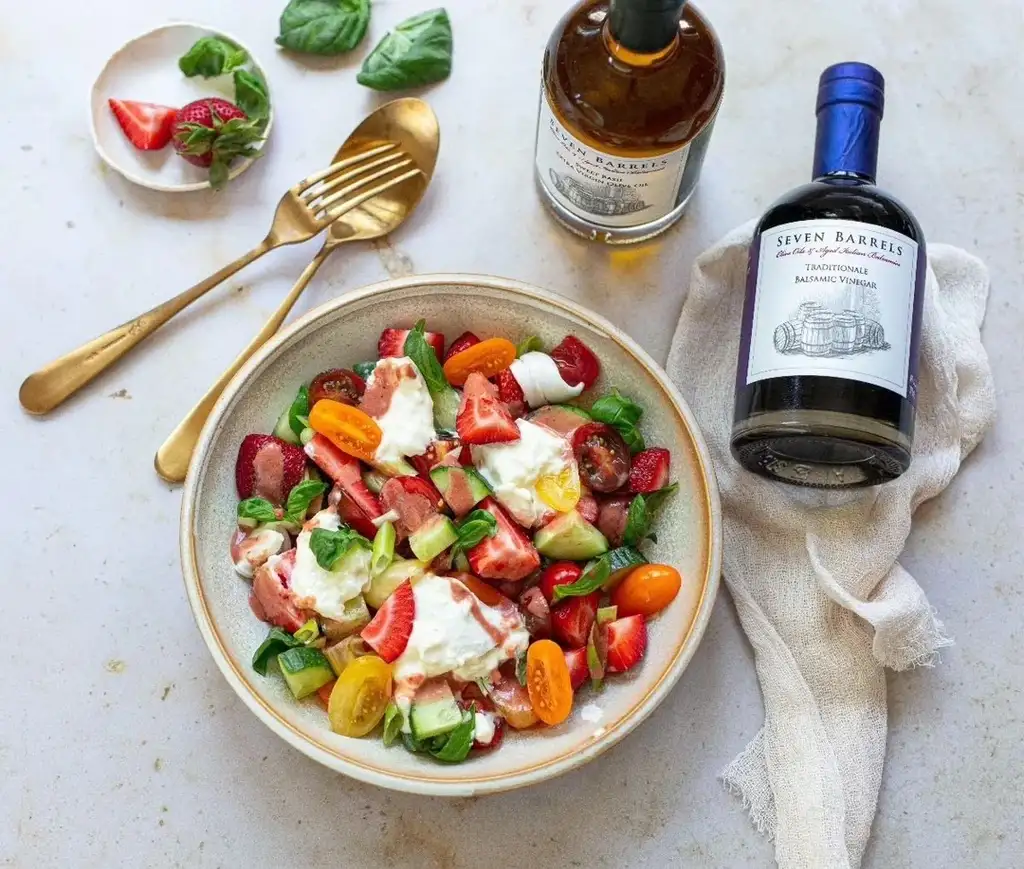 Seven Barrels salad lifestyle image