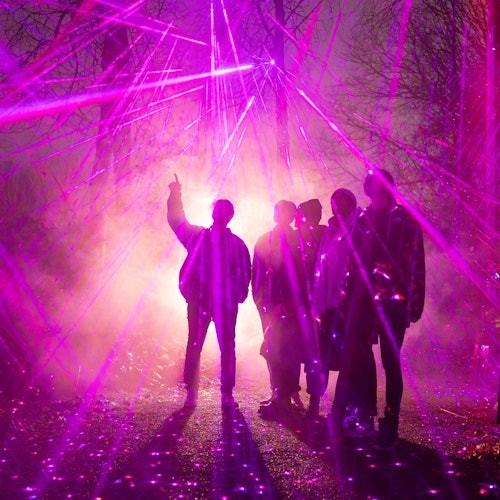 أسترا لومينا في ملاذ كورمبين للحياة البرية