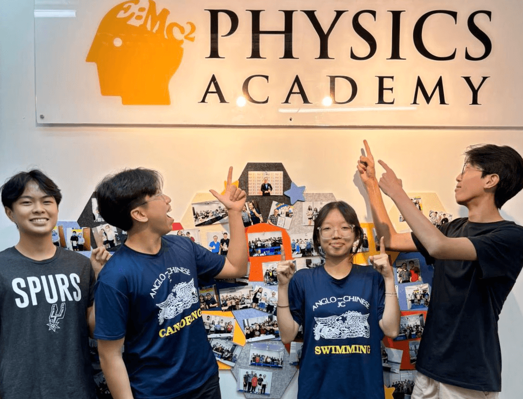 Group Motivation Program at Physics Academy