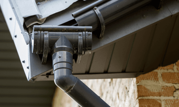 a black and white photo of a roof