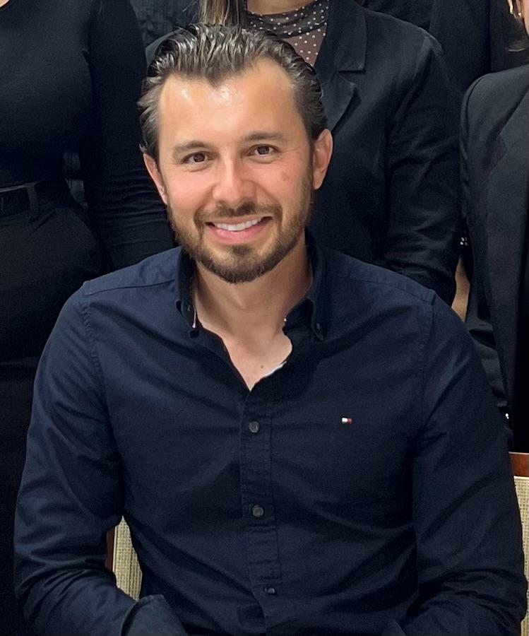 Image of a rapper with headphones