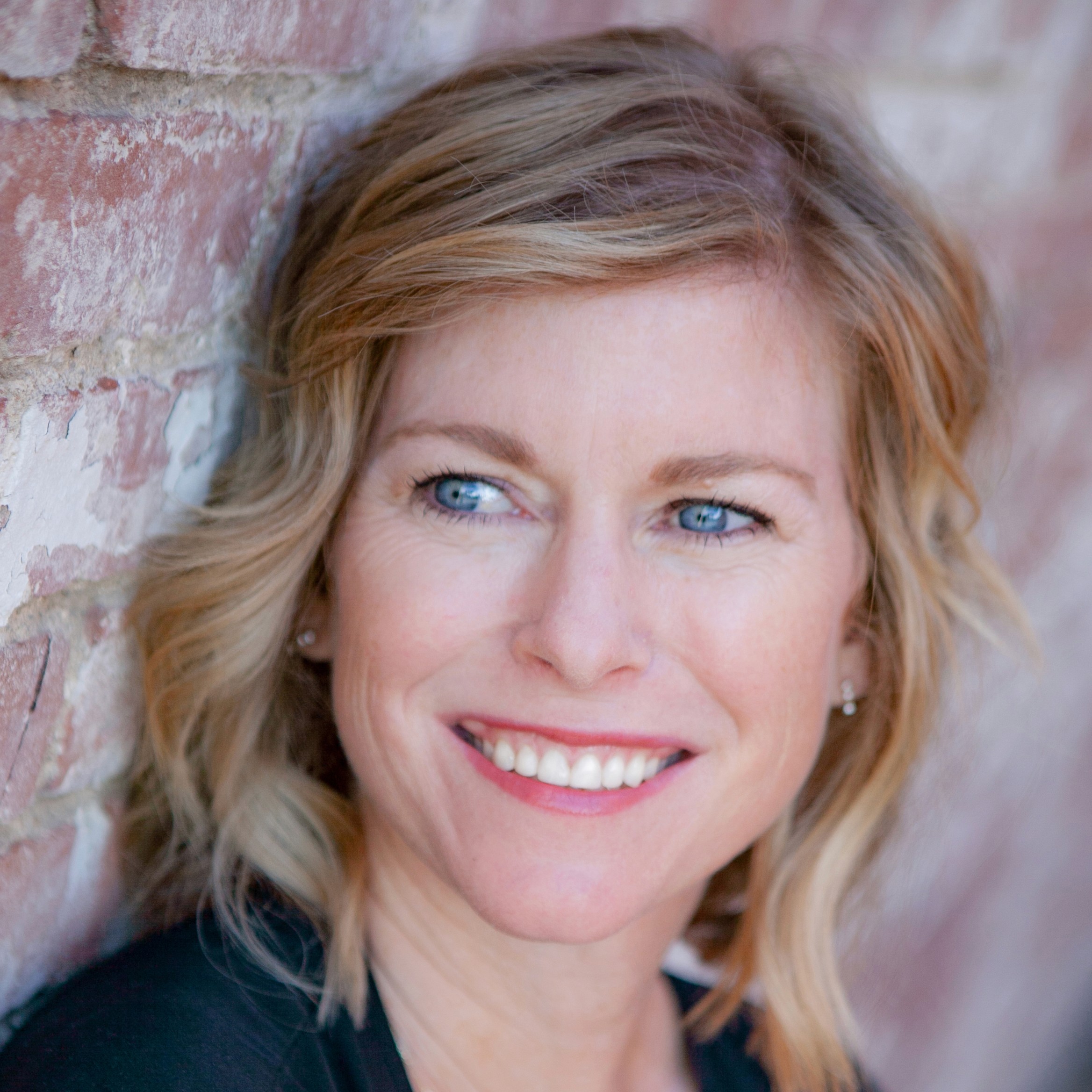 portrait of Cindy McCarthy