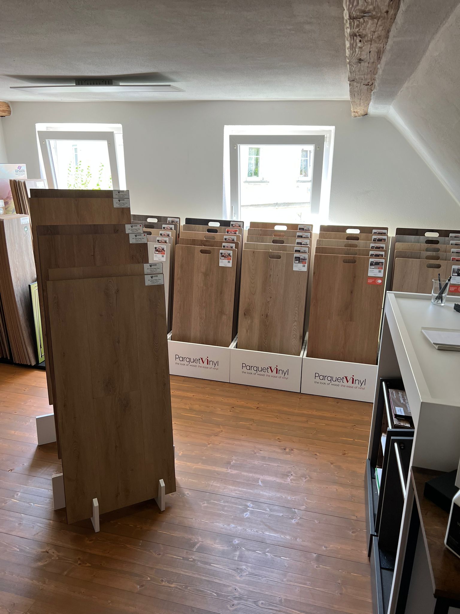 Bodenausstellung Vinyl