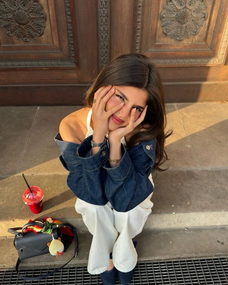 A black female model