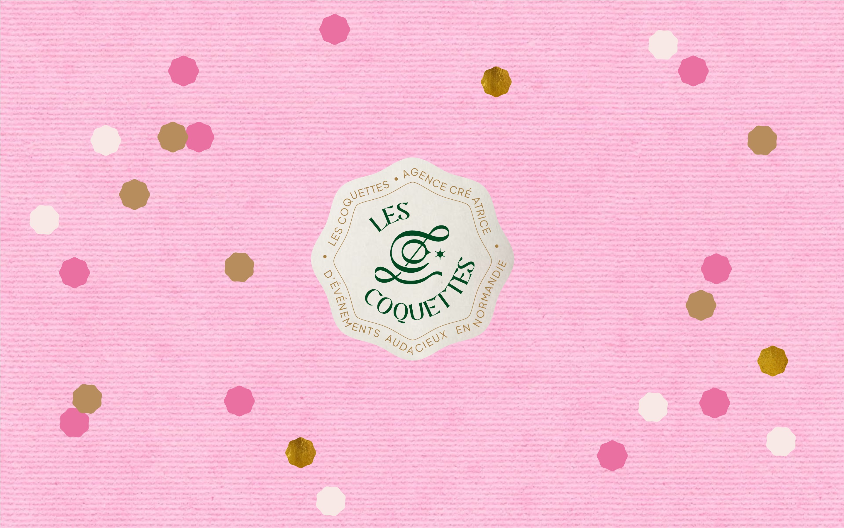 logo des coquettes sur fond rose, comme un sticker de marque