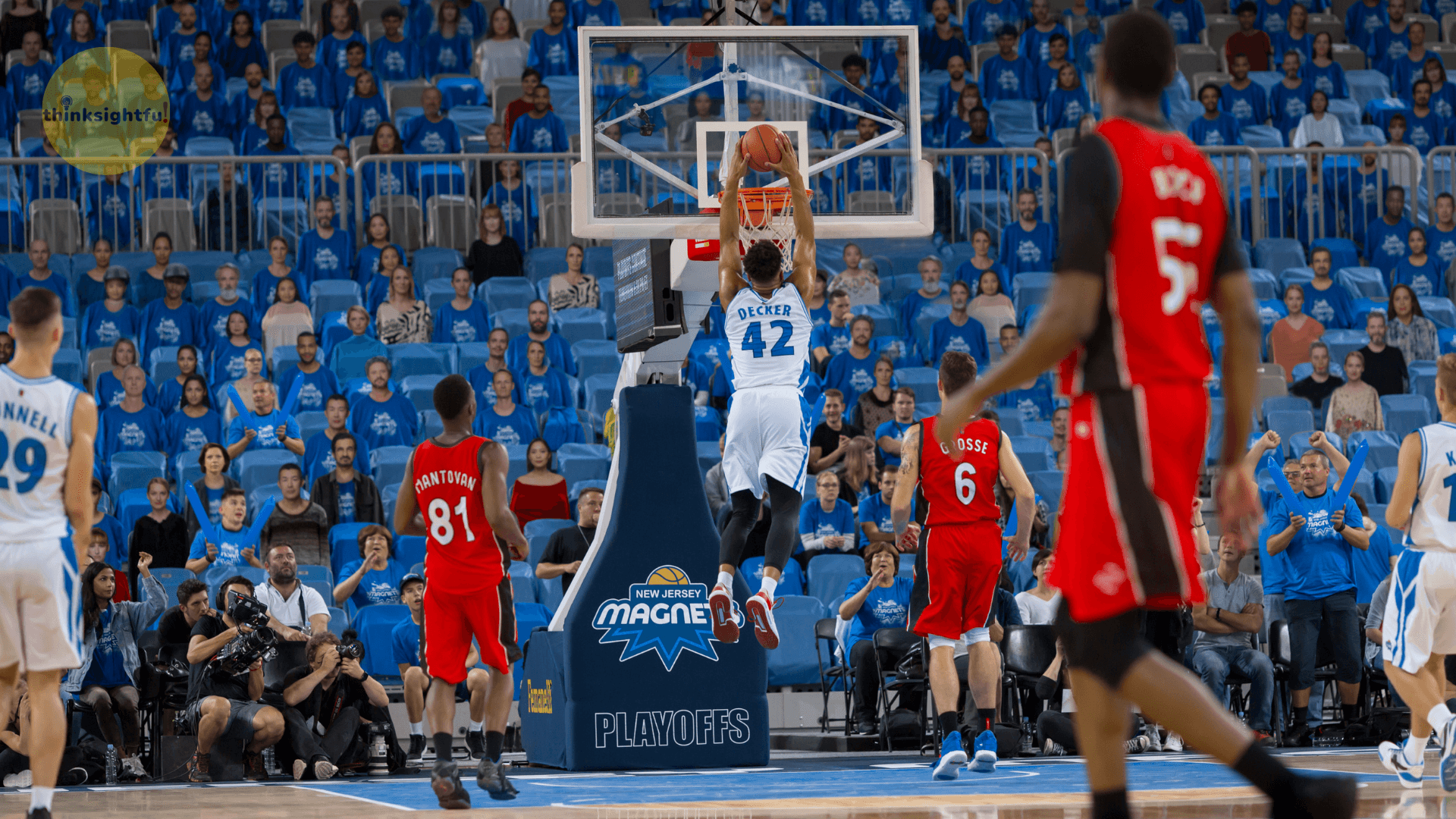 Sports team like basketball players often experience group flow.
