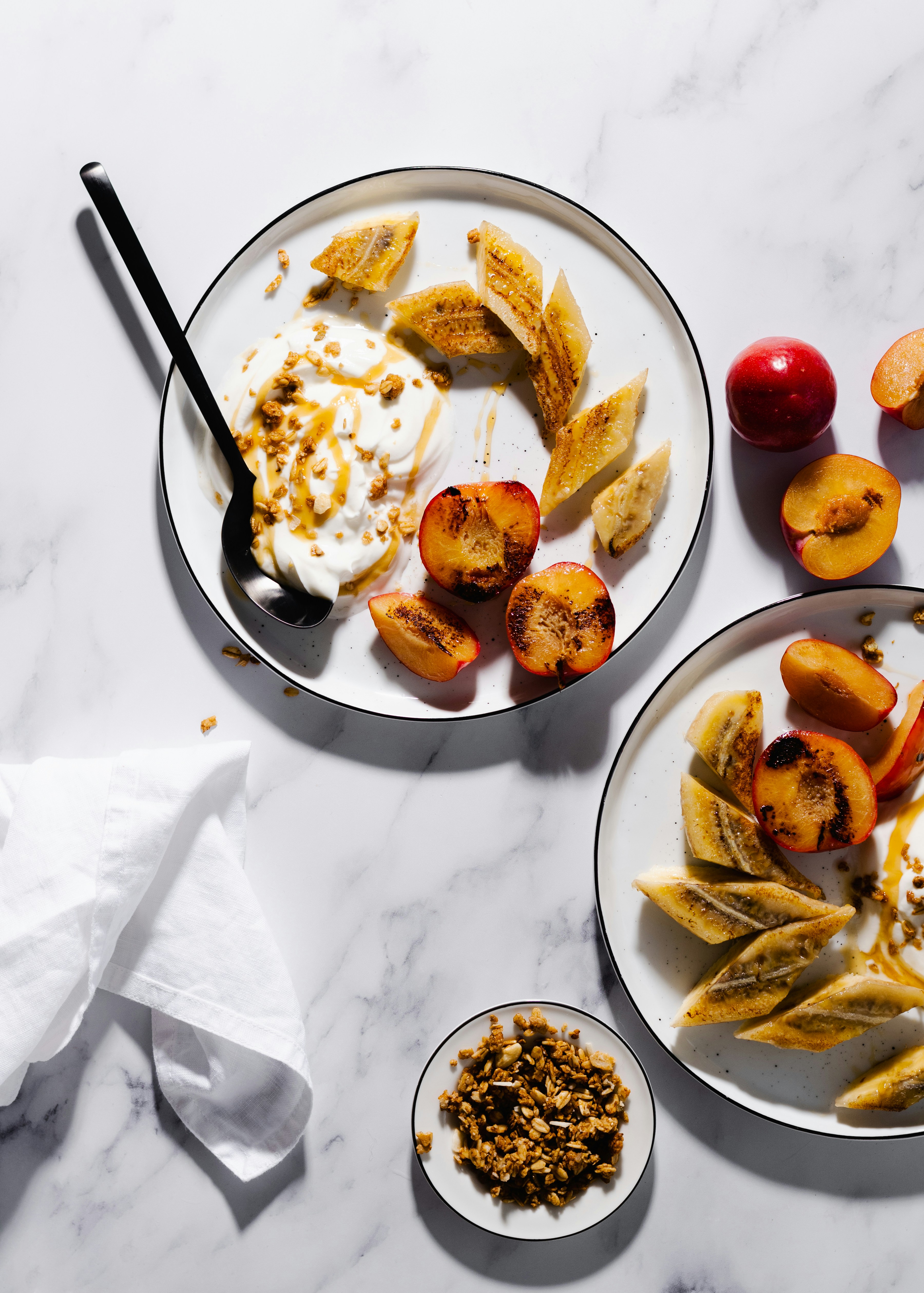 Coach explaining stuff to an athlete