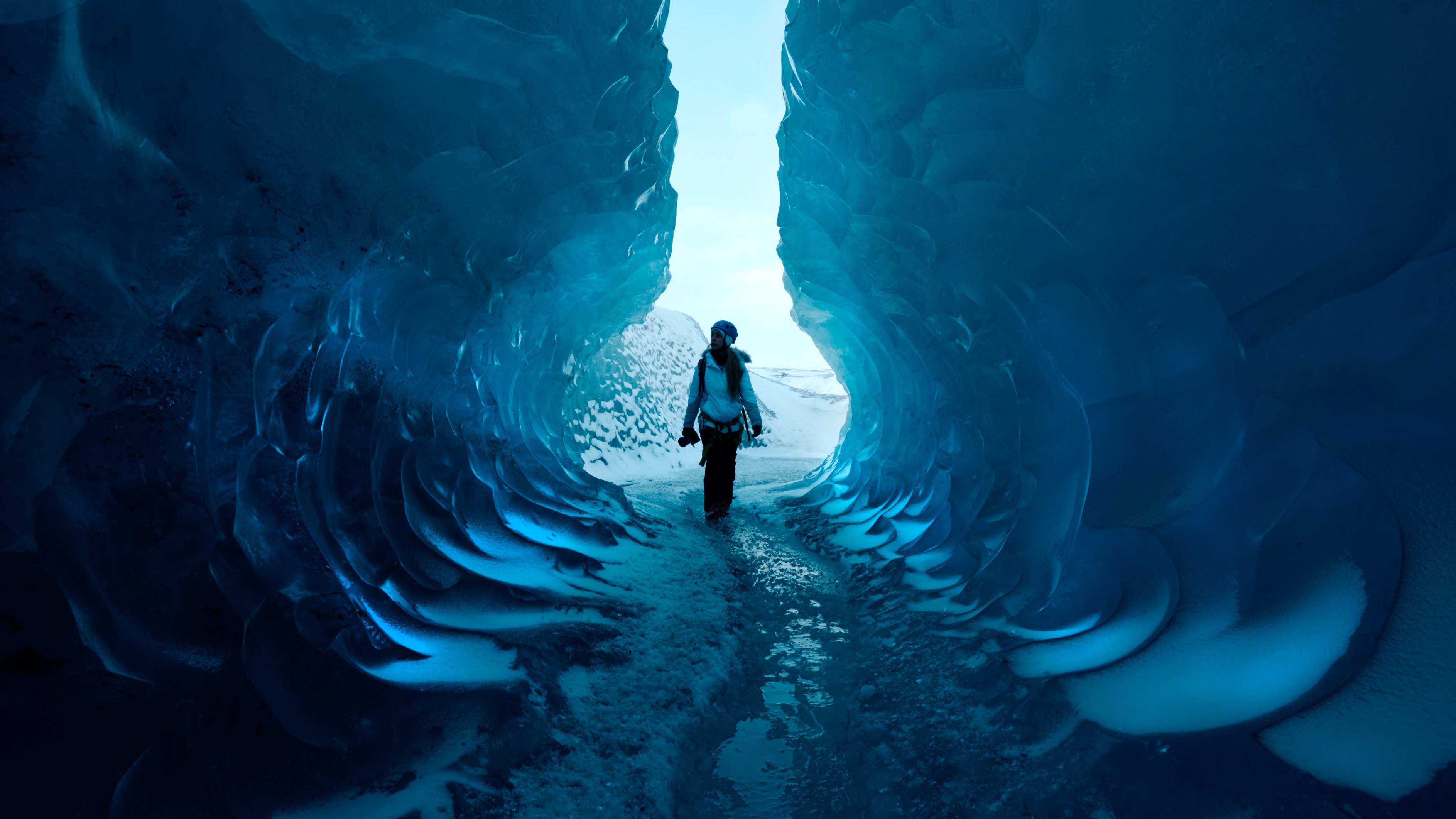 Material Content Image