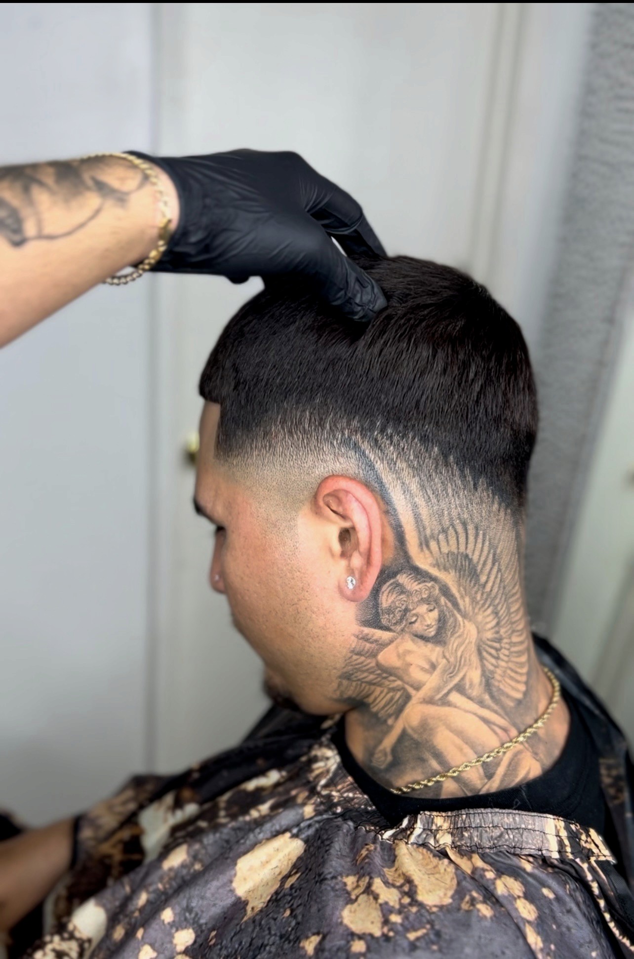 Chapo_FadezofGlory_Barbershop6