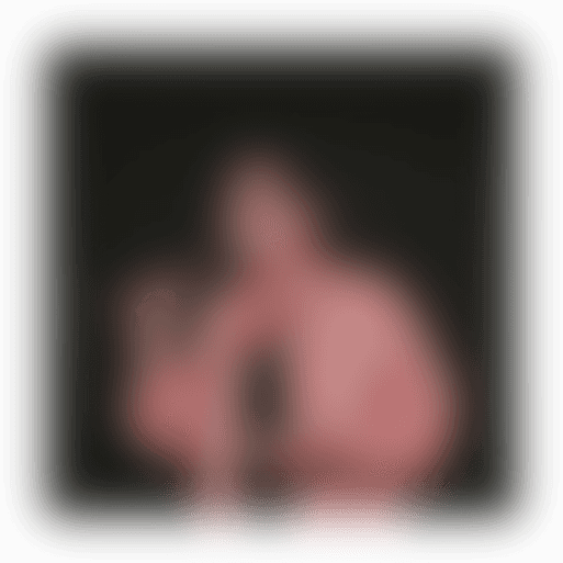 A lady with mic