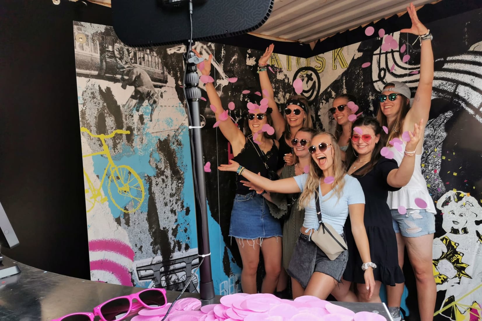 Festival-Saison mit SnapCube: 3D Photobooth und Konfetti-Action