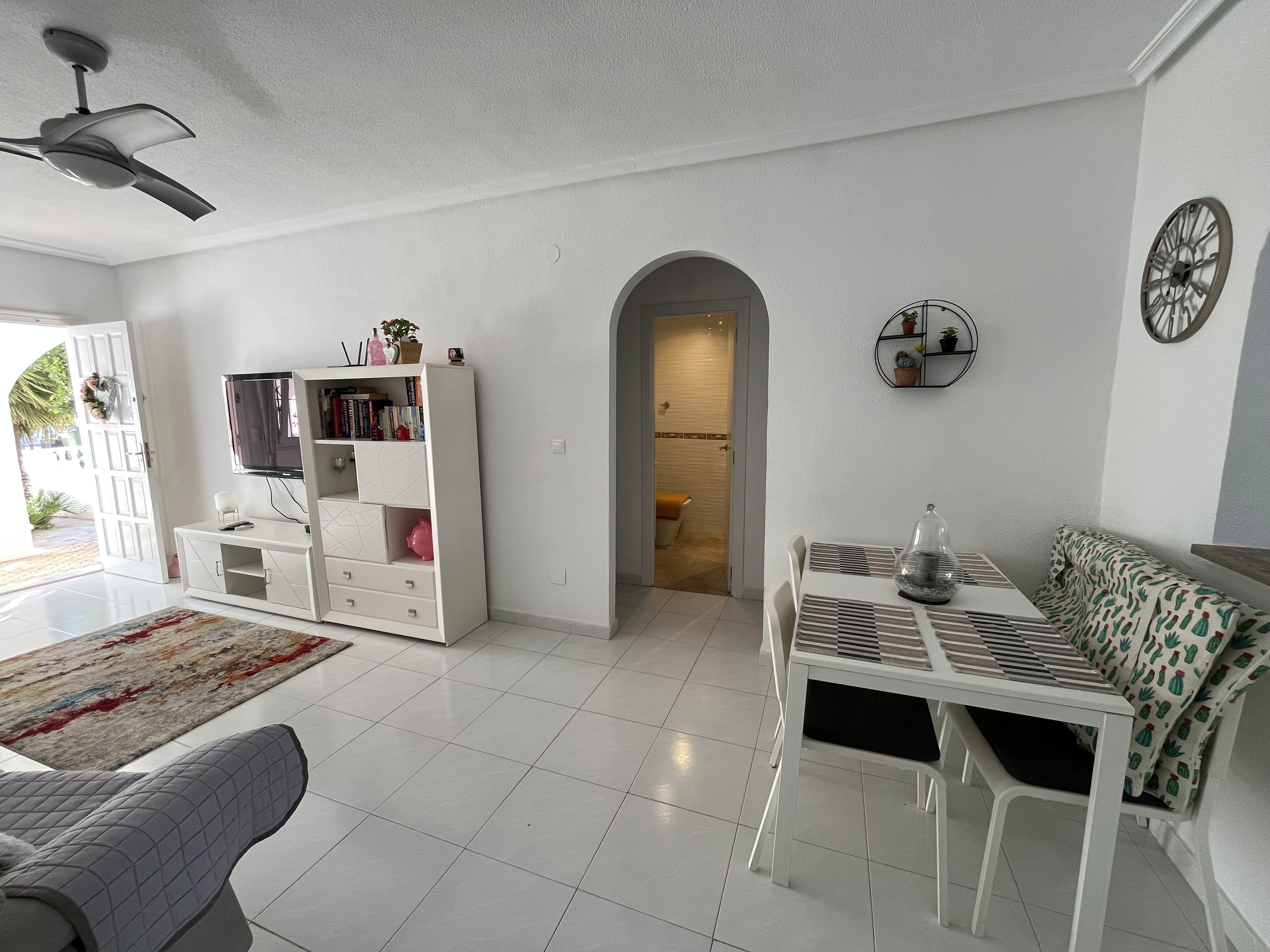 Maison Bungalow rez de chaussée Villamartin quartier"La Fuente" — 3