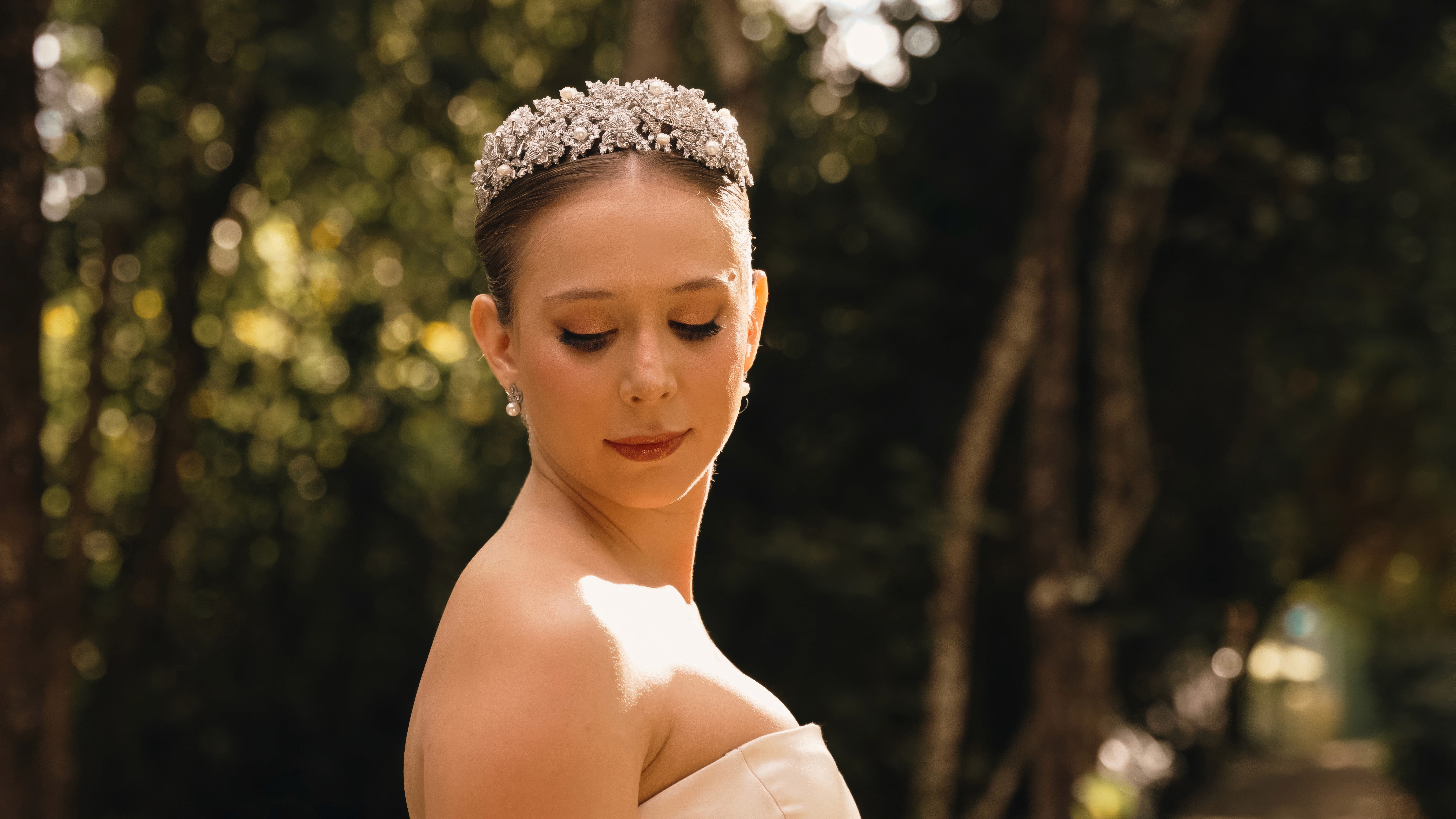 Sienna minimal portrait