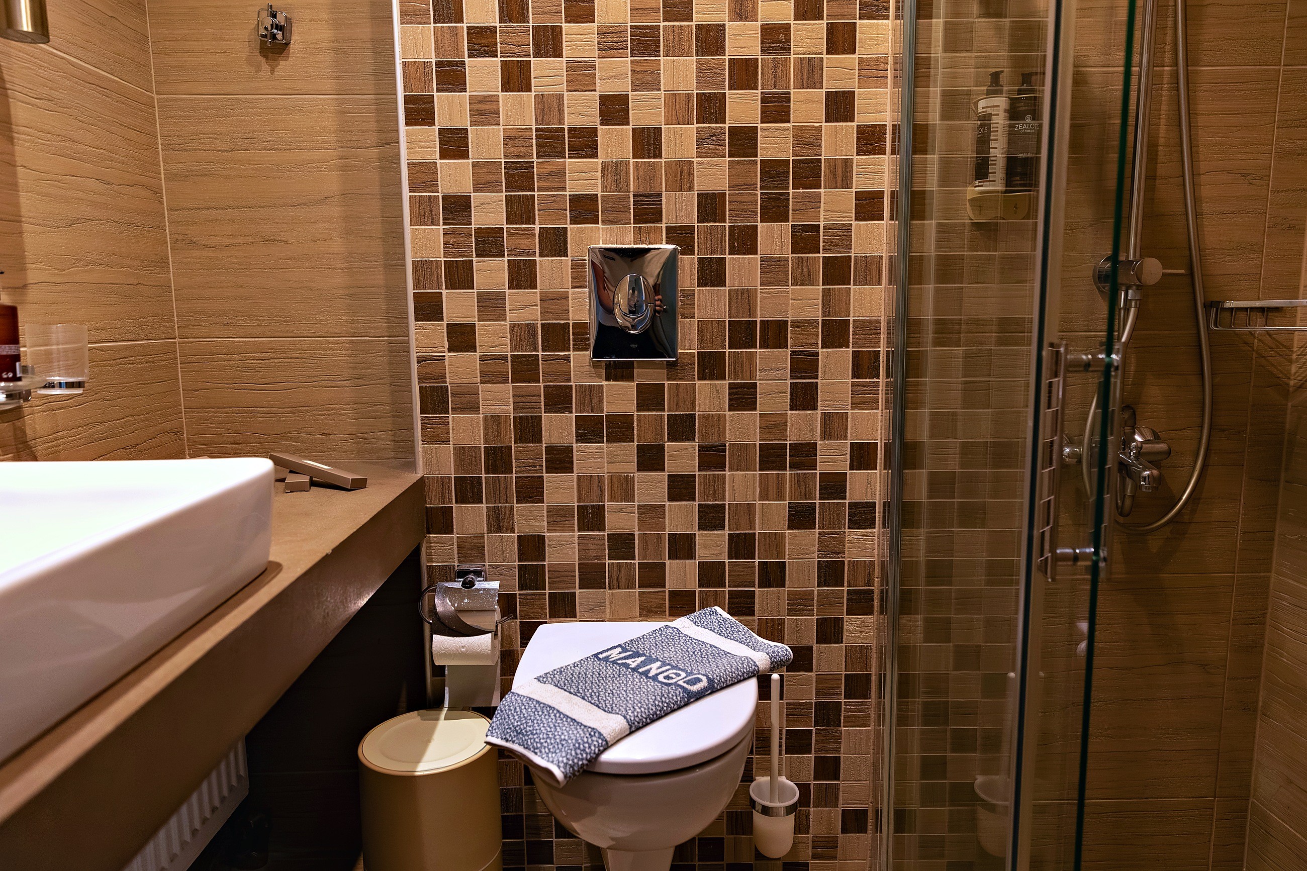 Room gallery image 7