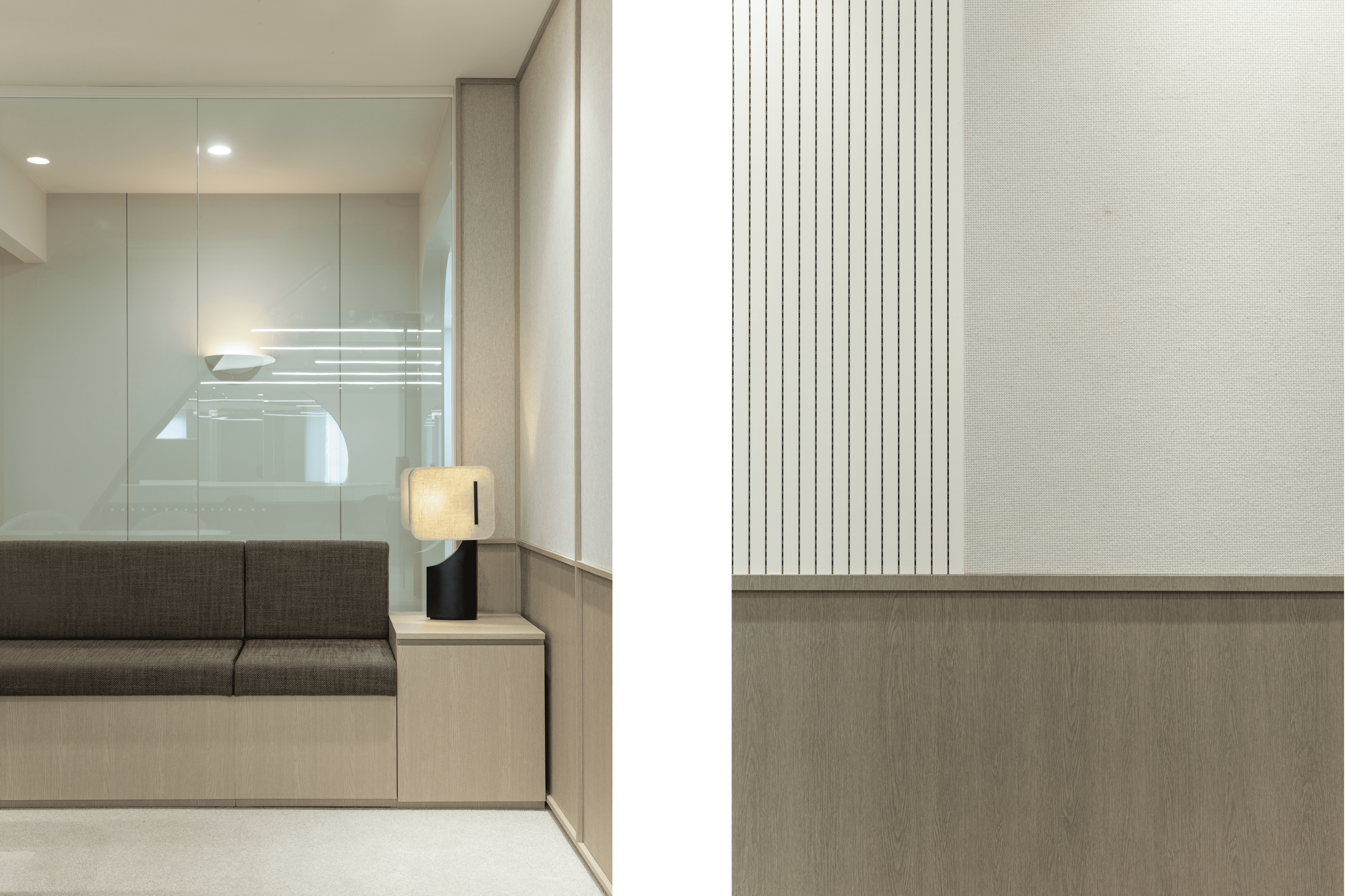 붙박이 소파와 테이블 램프, 패브릭 벽면 등을 활용해 따스하면서도 고급스러운 느낌을 연출한 회의실 공간