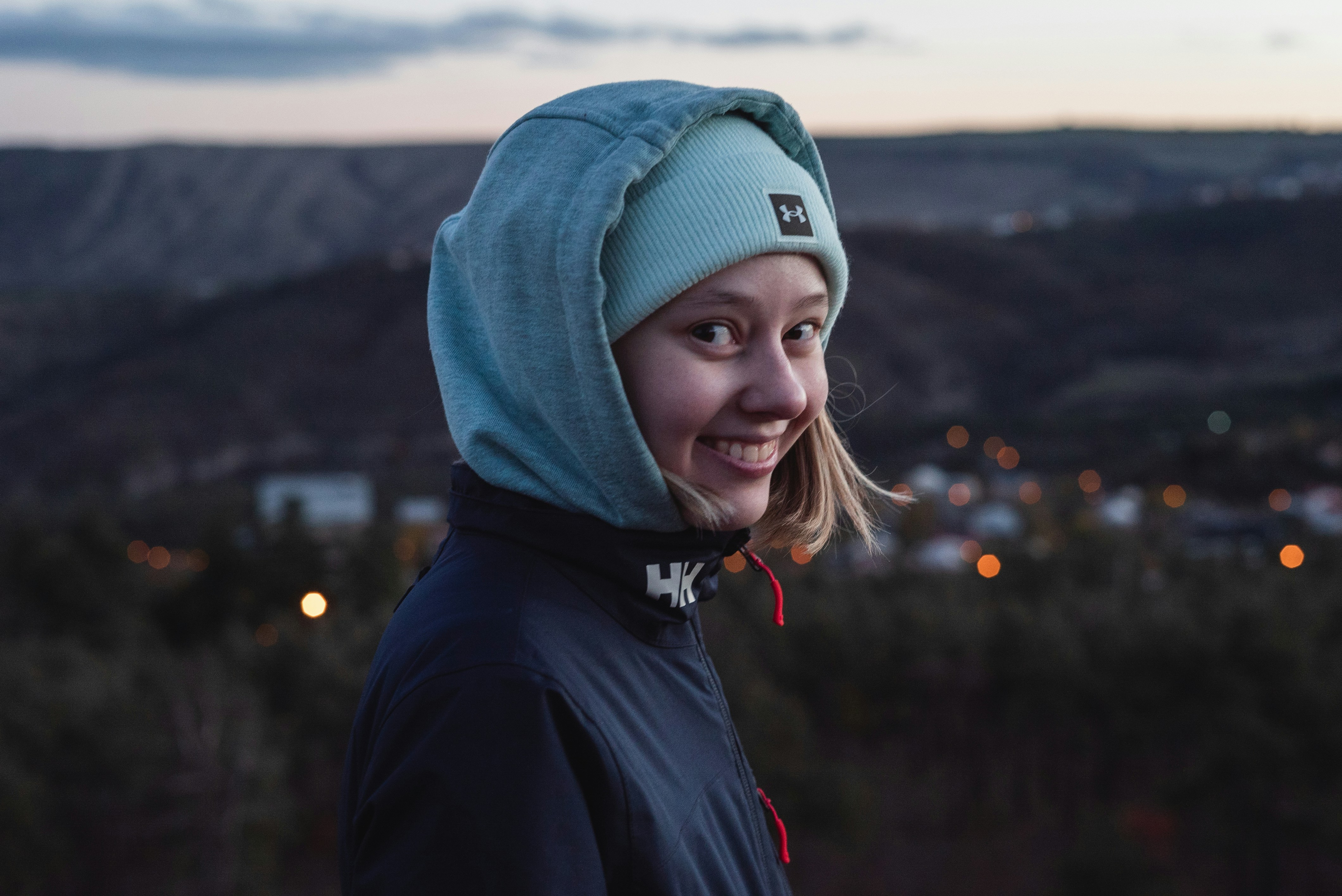 a person wearing a blue hat