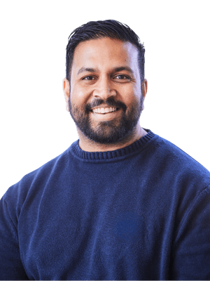 man wearing gray suit jacket