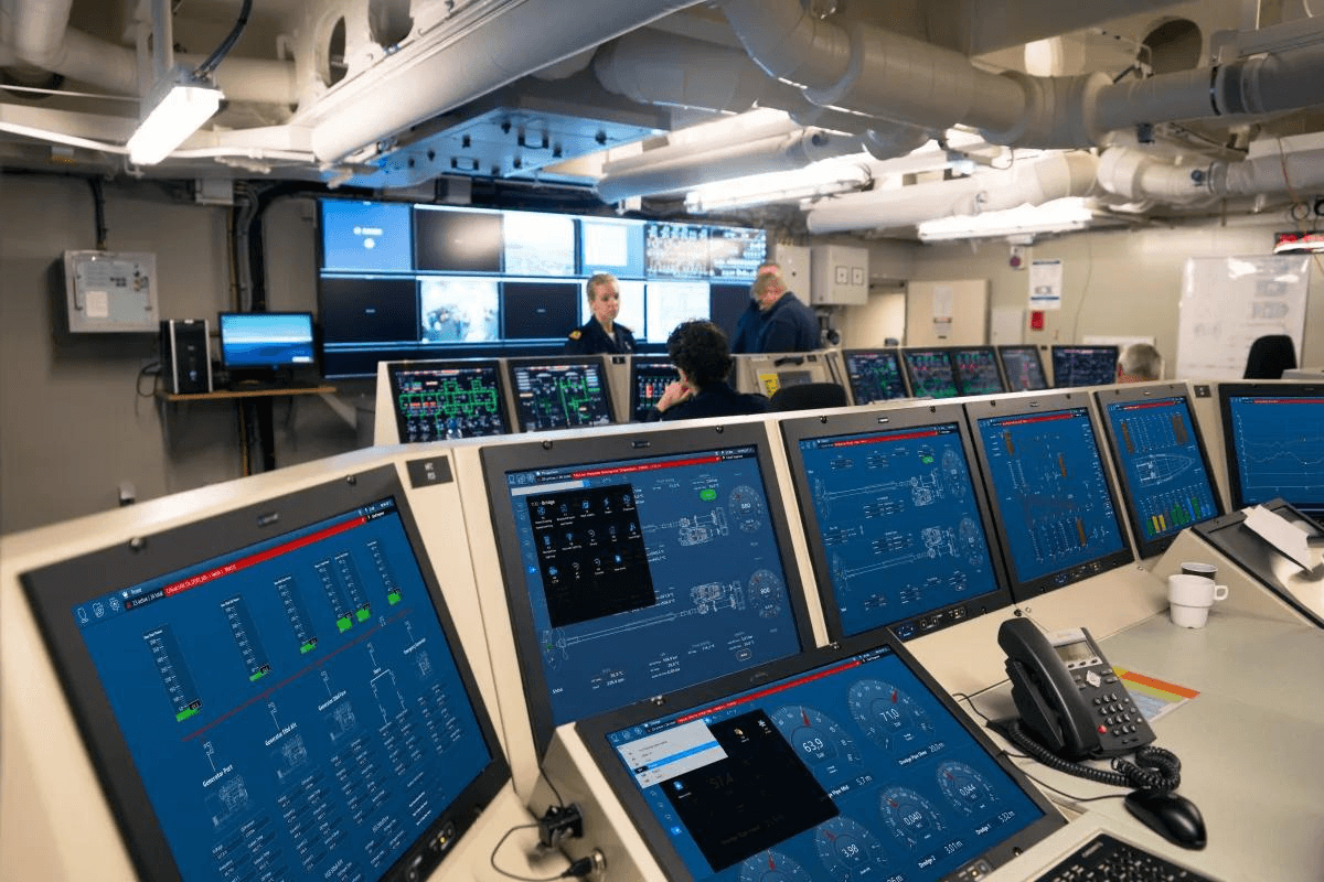 On-Vessel intelligence system