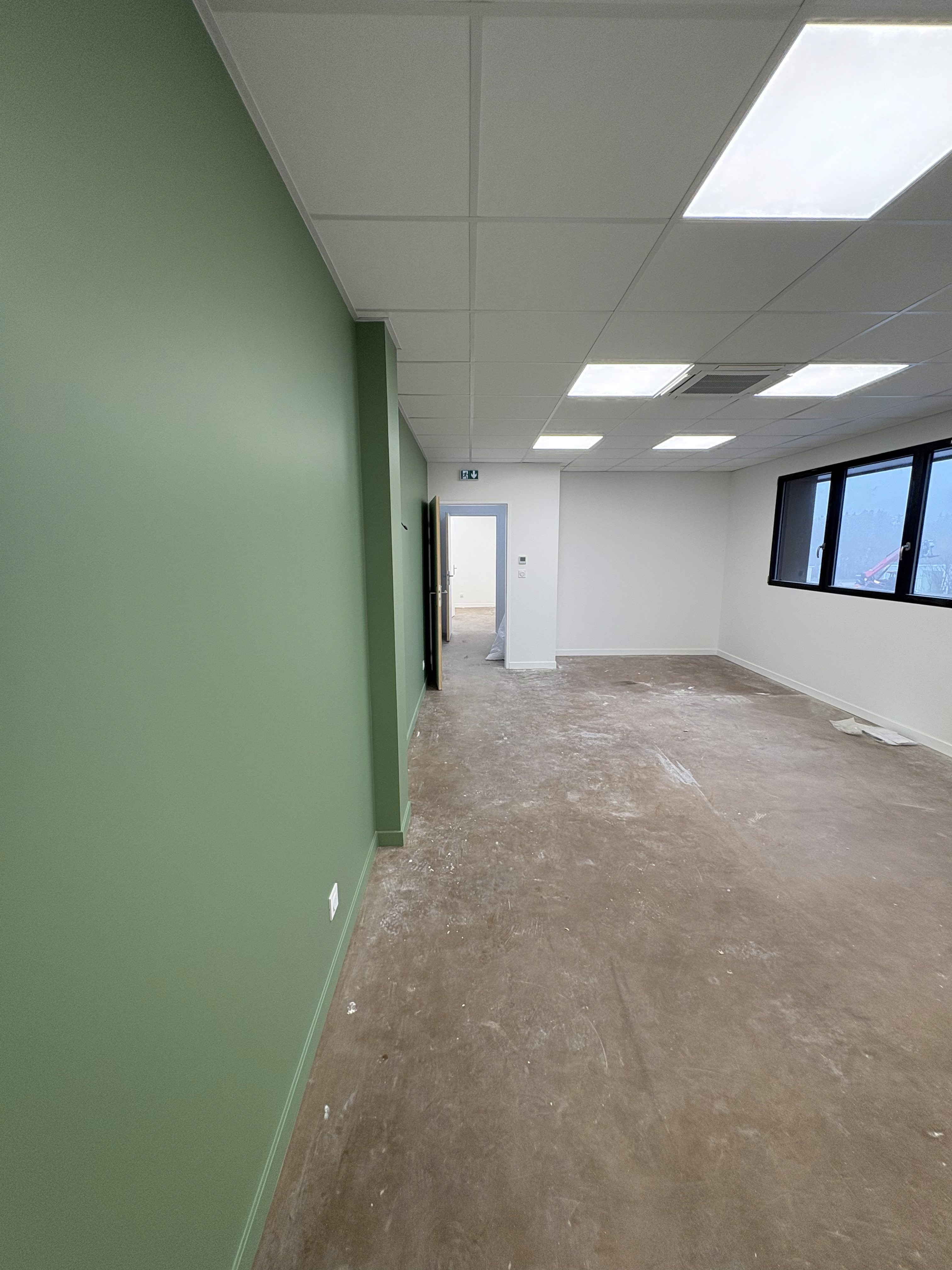 Peinture extérieure façade magasin en Côte-D'Or