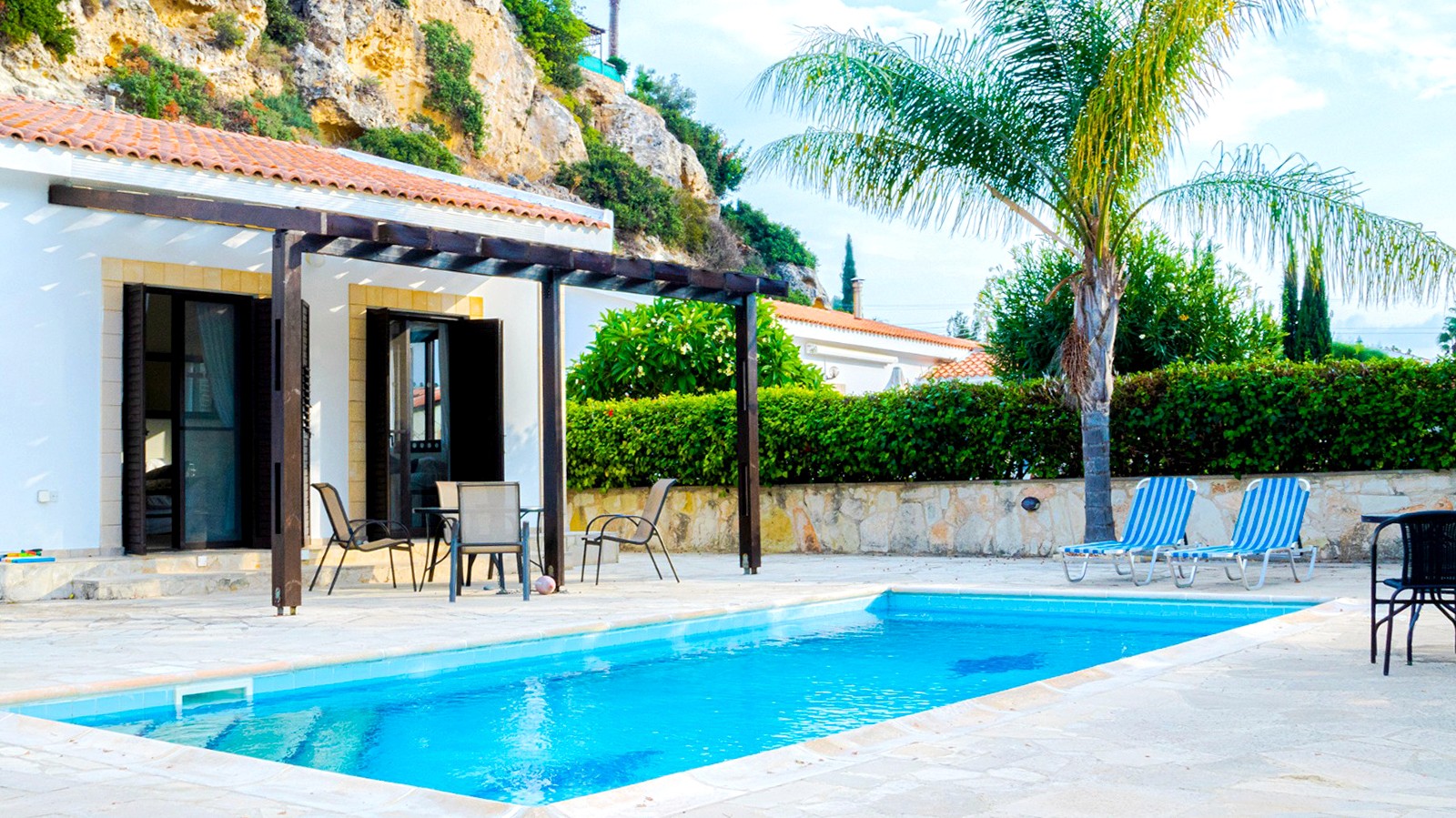 Bungalow at 500 m from the beach