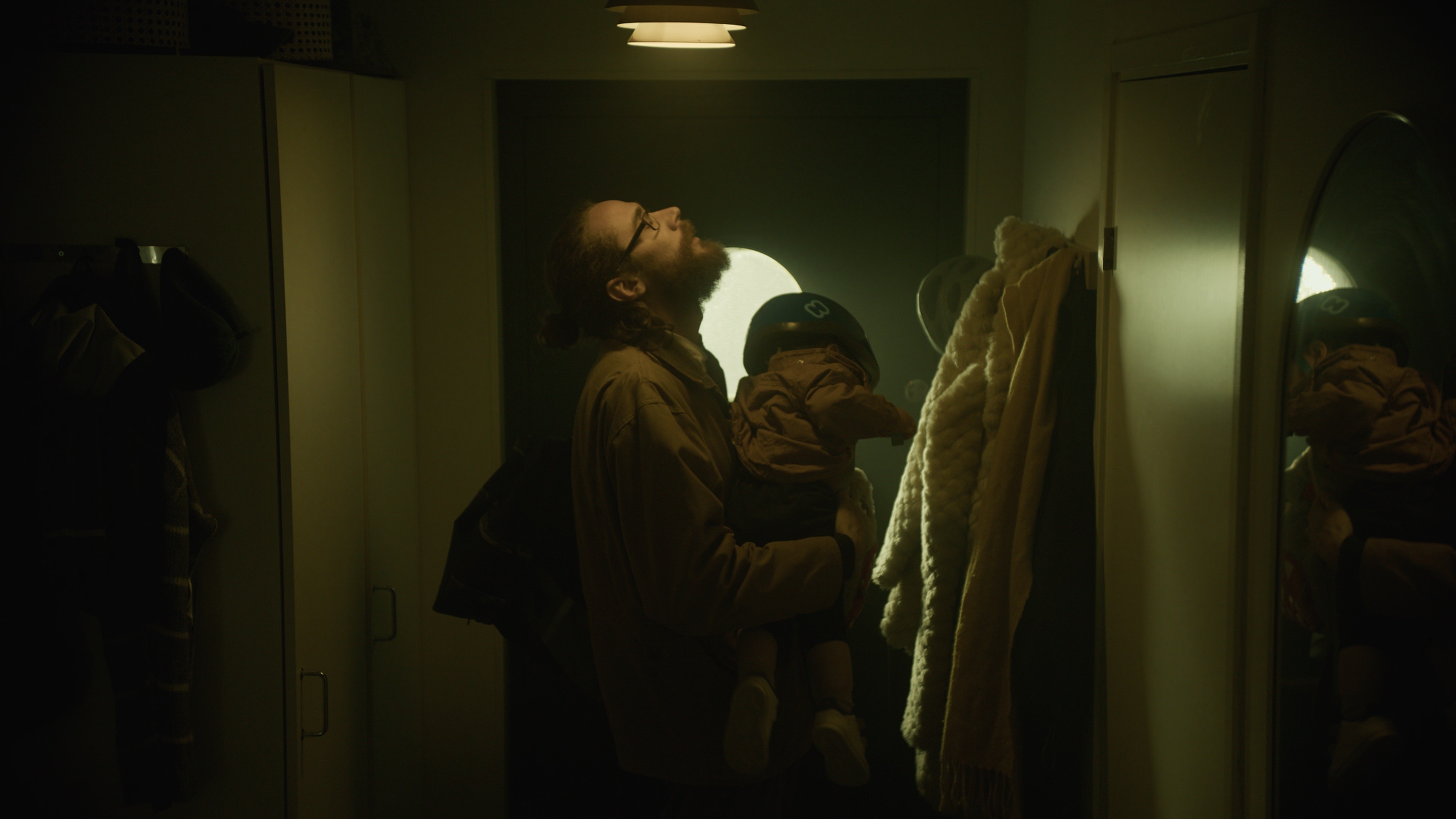 Magnetic repel image