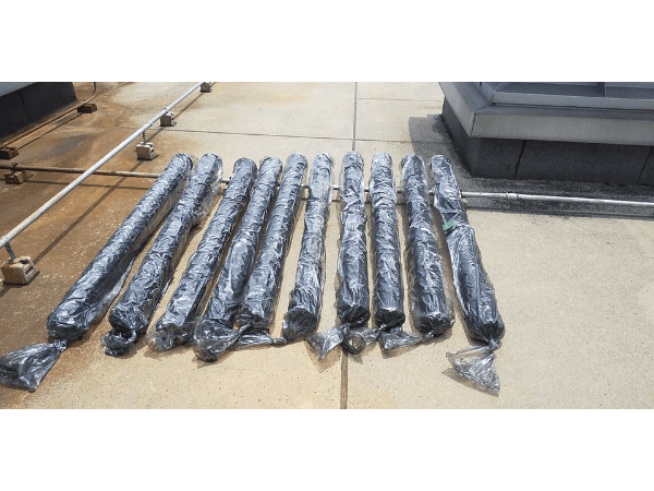 ビニール袋に収納されているので床面も汚れない