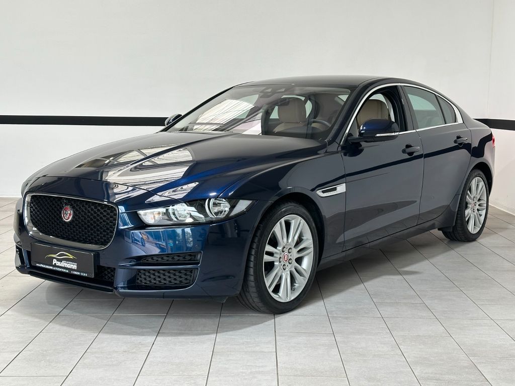 JAGUAR XE 2019 BLUE Gebrauchtwagen - Hauptansicht
