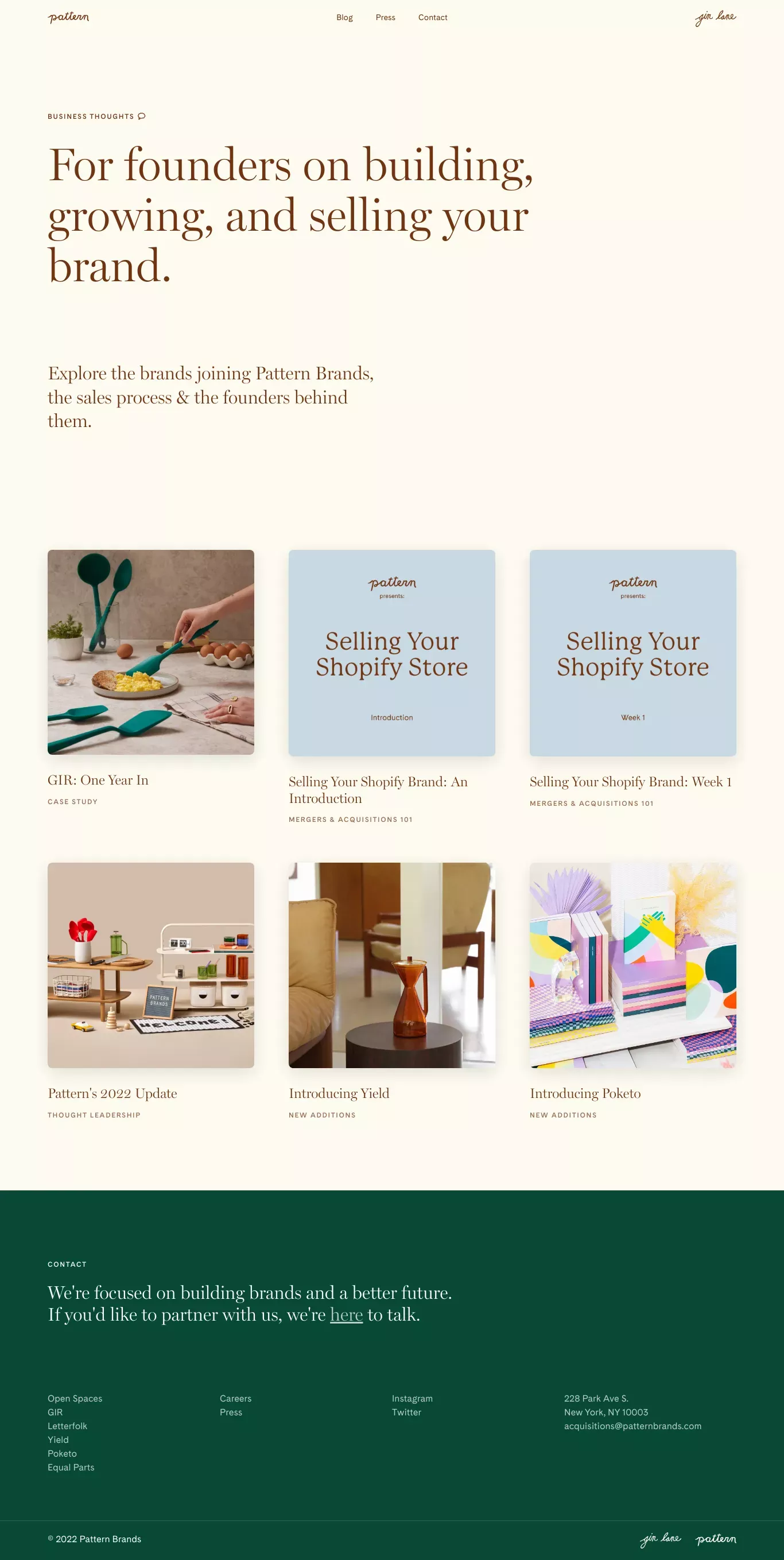 The Blog 📚 blog page screenshot showcasing Education and News design