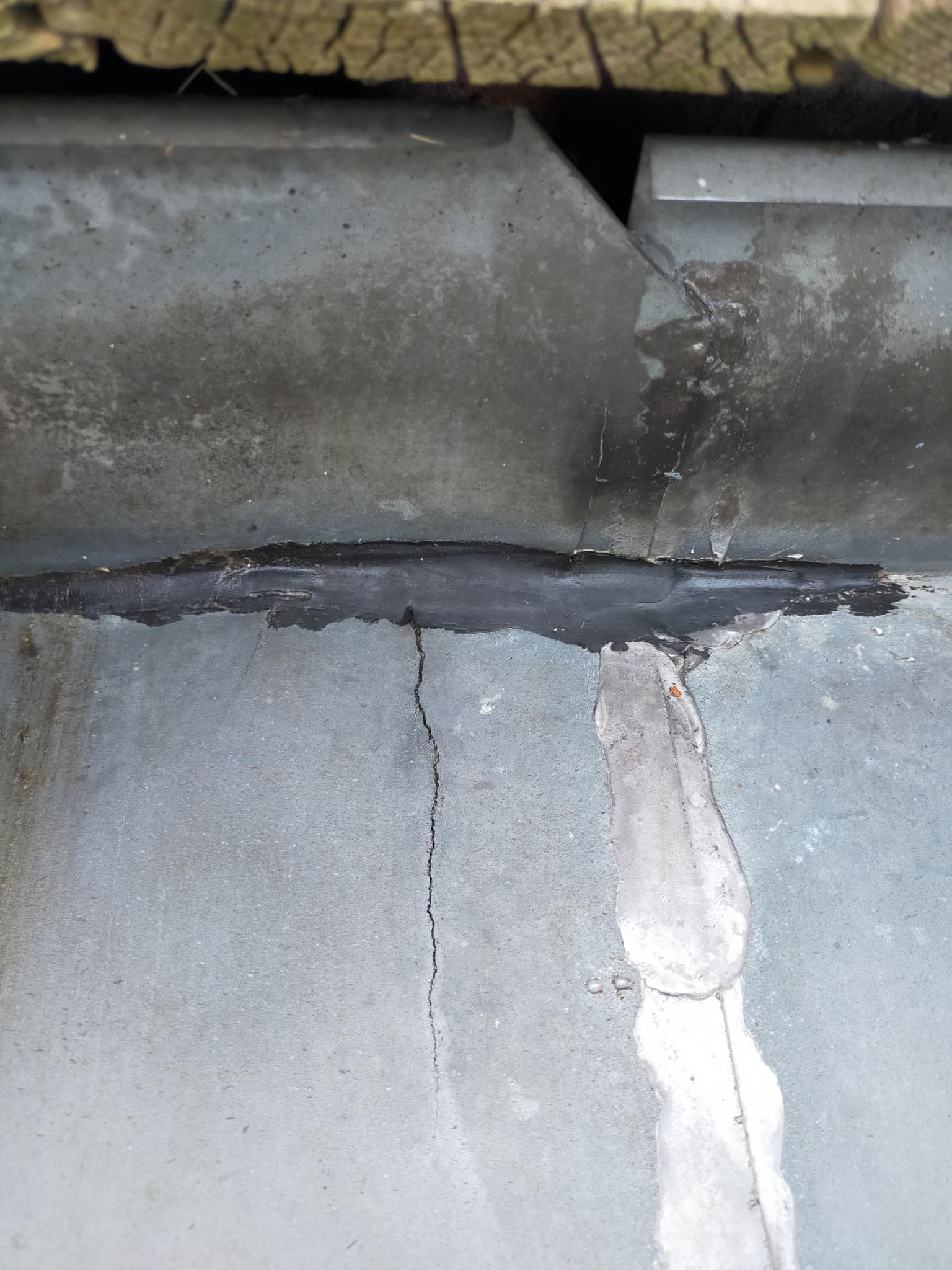 Lekkende dakgoot Tiel