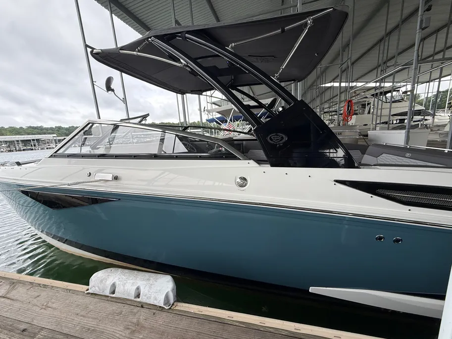 Boat thumbnail 15