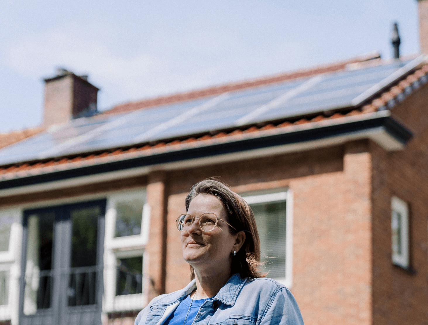 Hegg klant voor huis met zonnepanelen