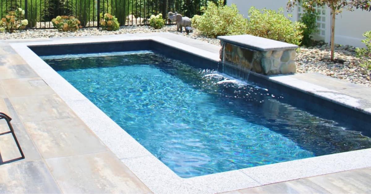 What Causes Strong Chlorine Smell in Pools