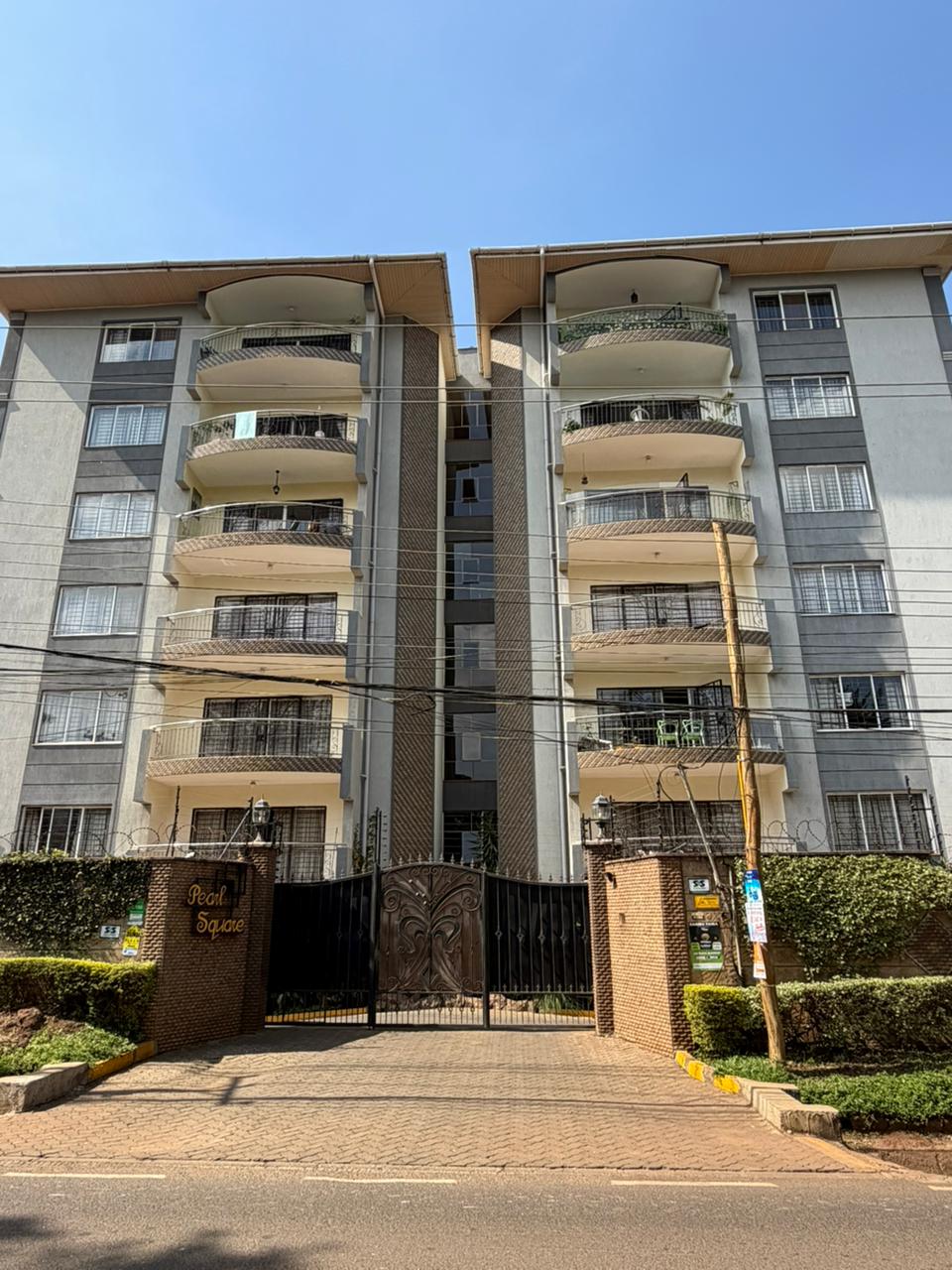 Pearl Square Exterior Pic