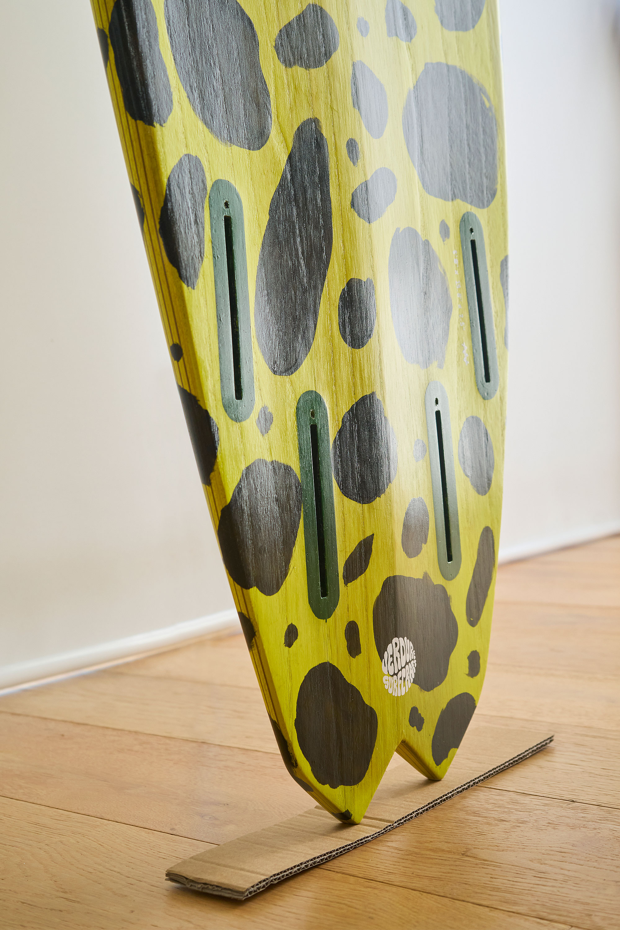 Curves of a wooden surfboard hull