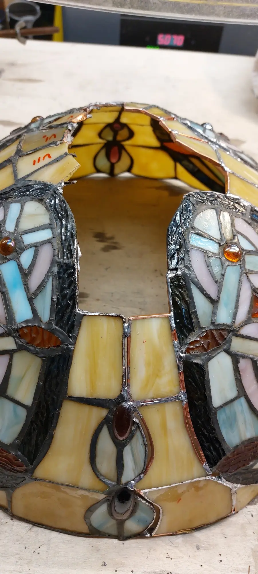 Grote lacune in Tiffany stijl lampenkap