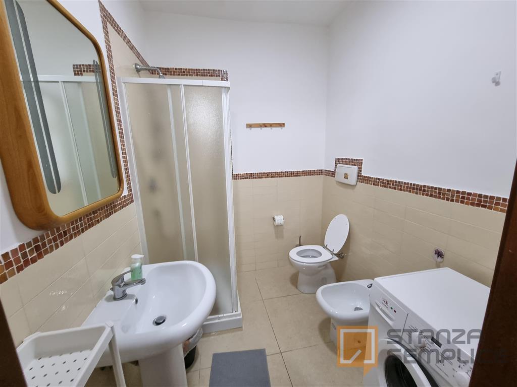 Stanza singola di 14 mq in Via Pietro Trinchera n., Napoli – 530€ tutto incluso, cauzione zero