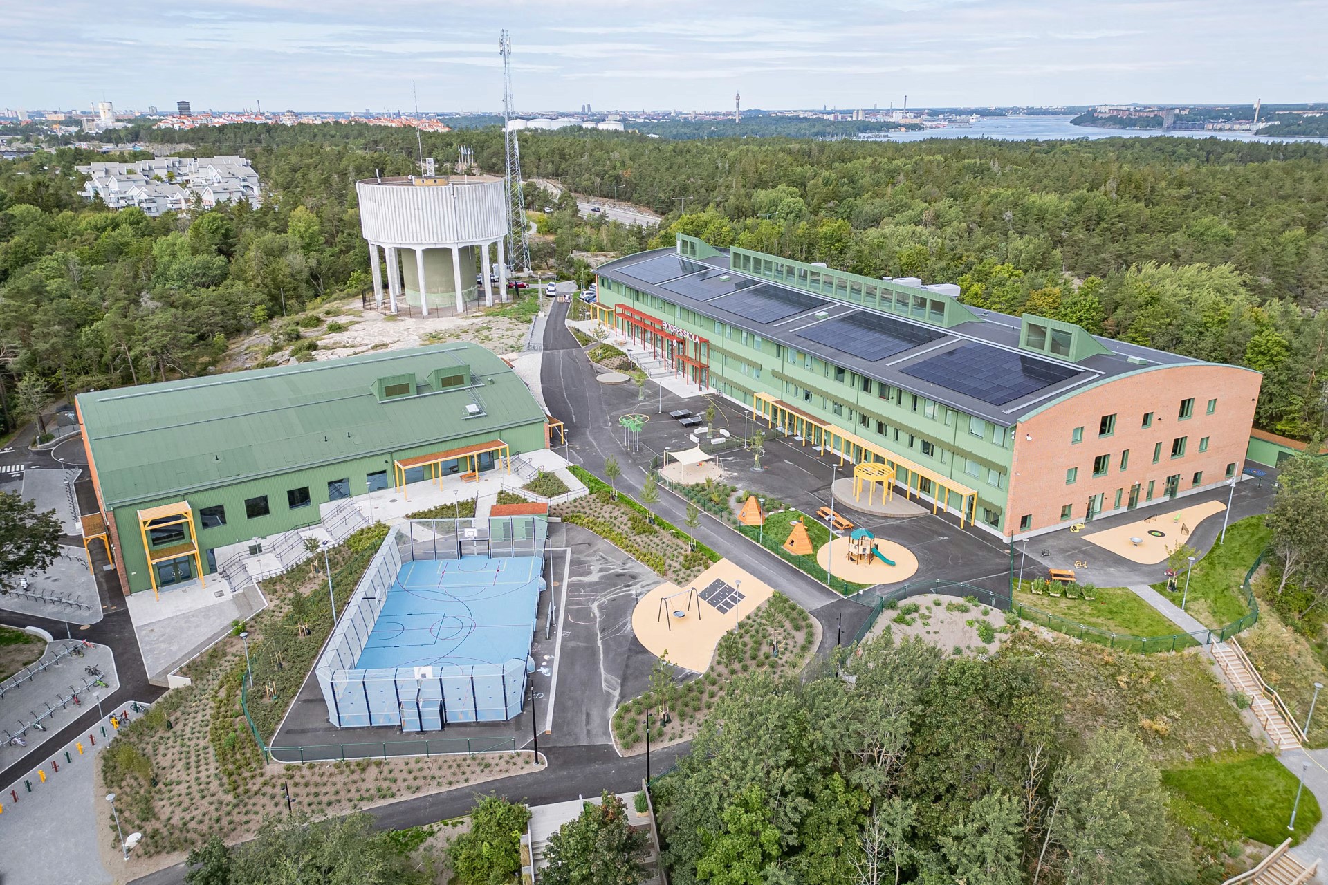 Ektorp Skola, JSB Rör