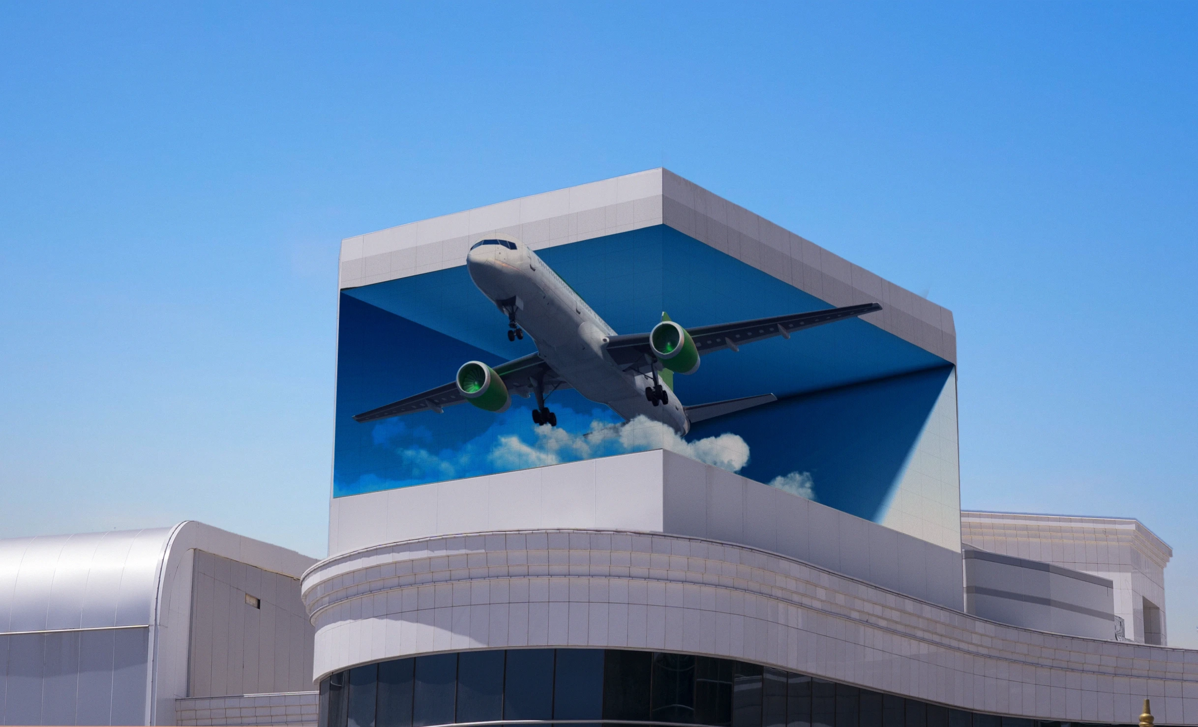 Seamless corner mapping extending the aquatic scene across planes