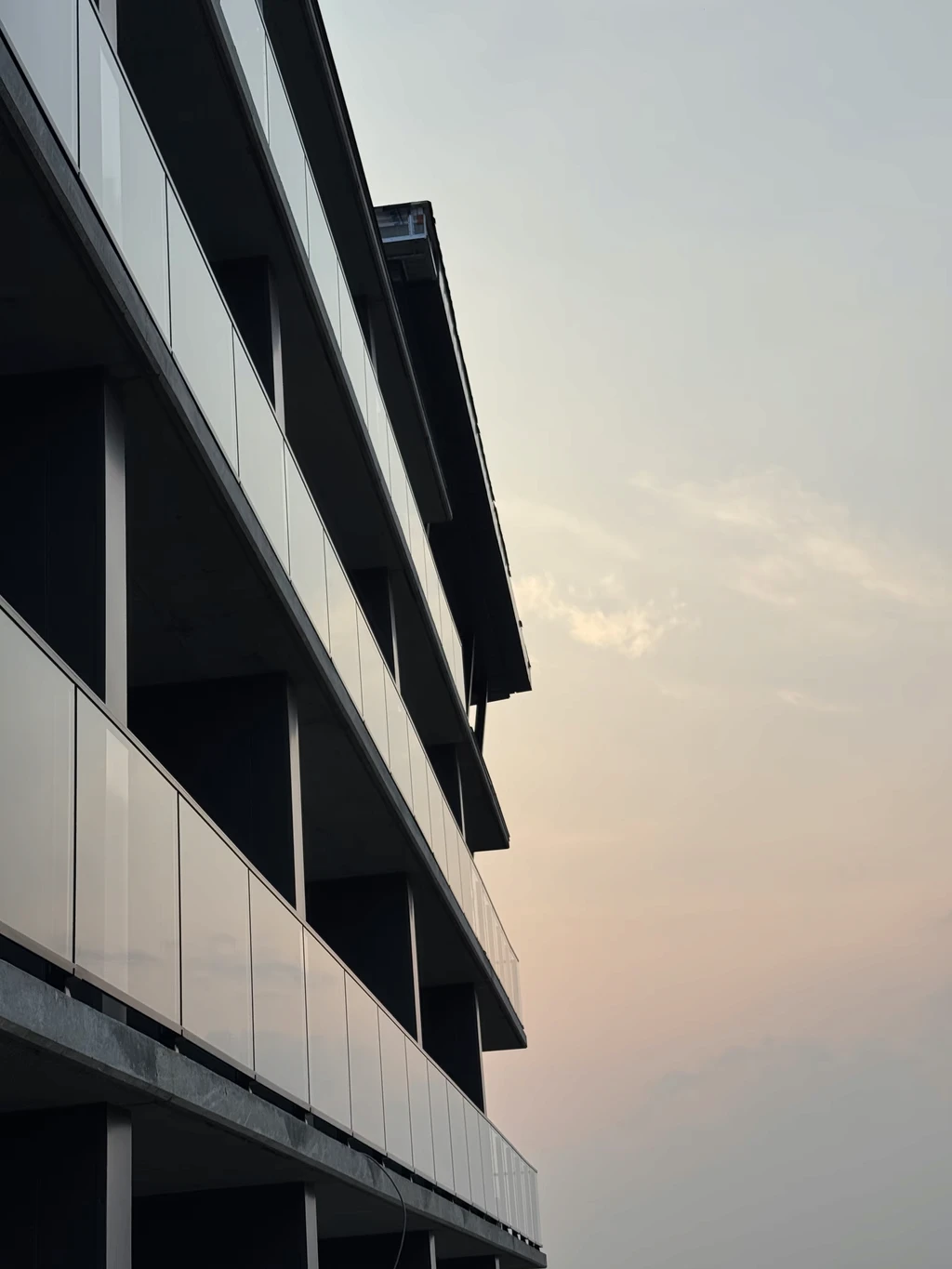 Débouchage de gouttières pour éviter les obstructions et fuites