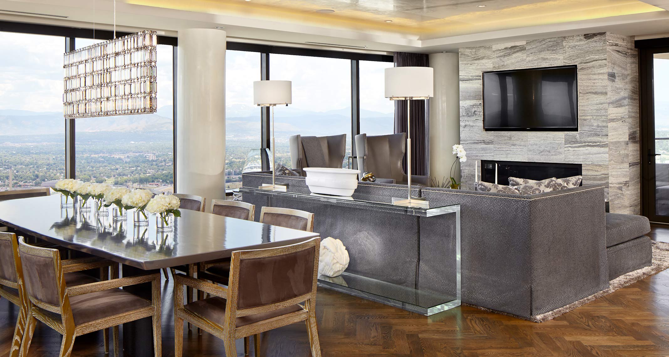 FOUR SEASONS_PENTHOUSE 01_LIVING DINING