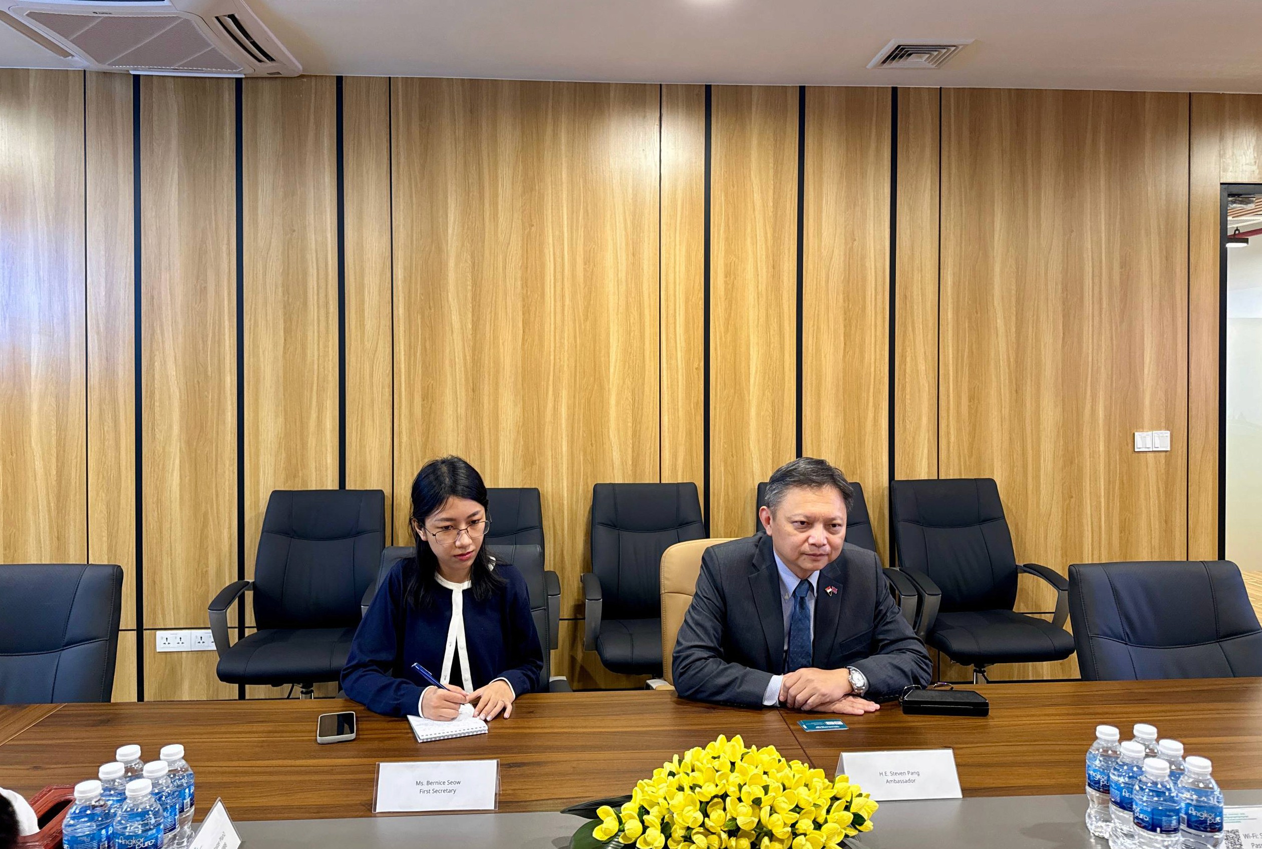 Coastal MPSEZ Master Plan meeting with Sigapore Ambassador