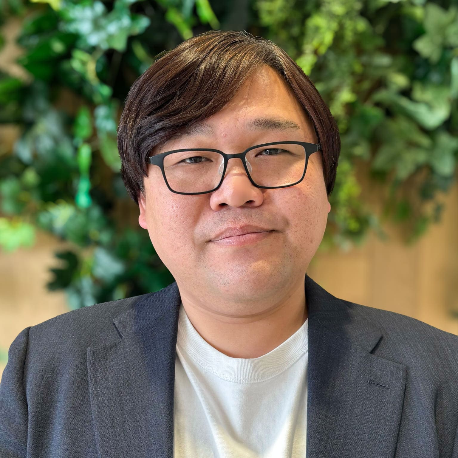 合同会社DMM.com 牛丸様