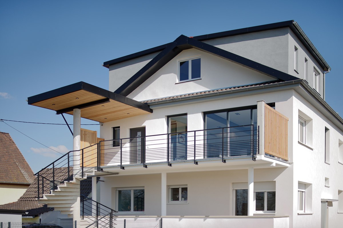 Maison avec extension rénovée par Batiglobal