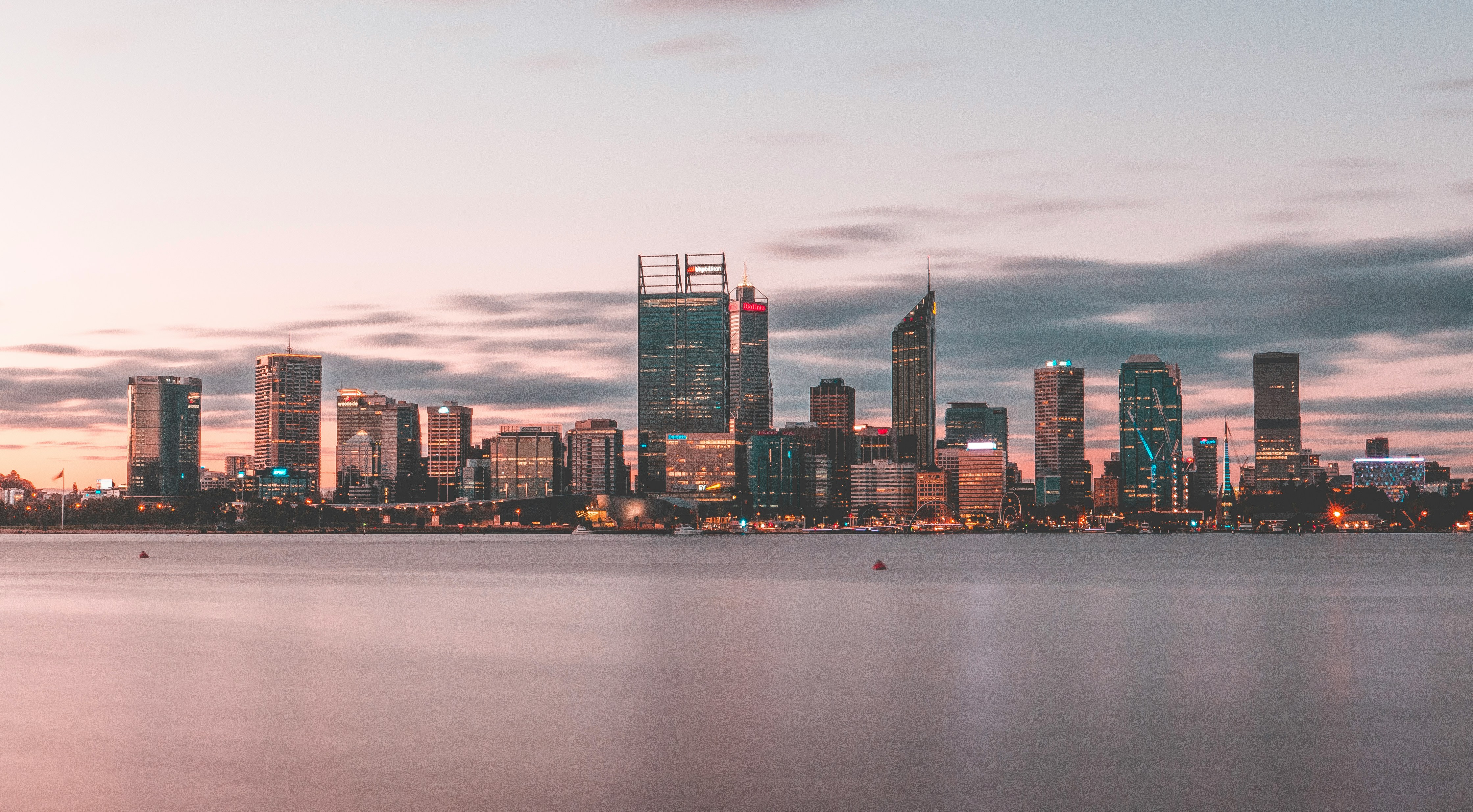 image of perth skyline