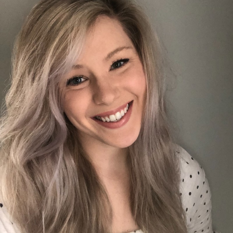 profile picture of a woman