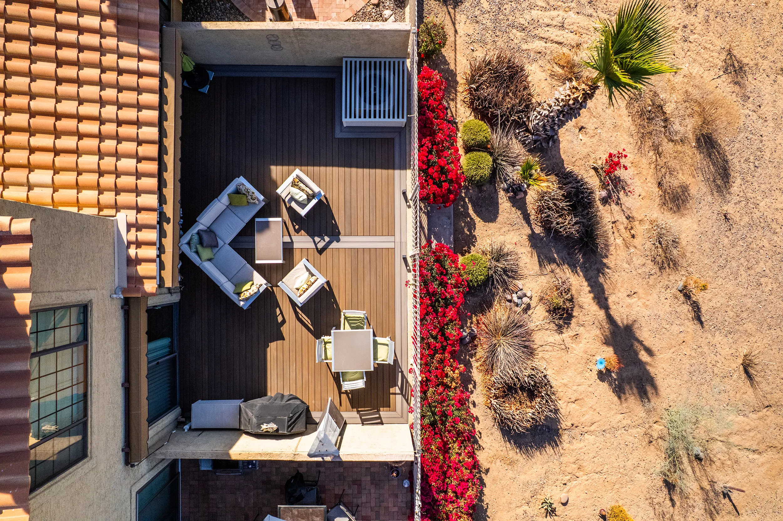 HBC Desks – An Outdoor Deck Escape with Trex Enhance decking