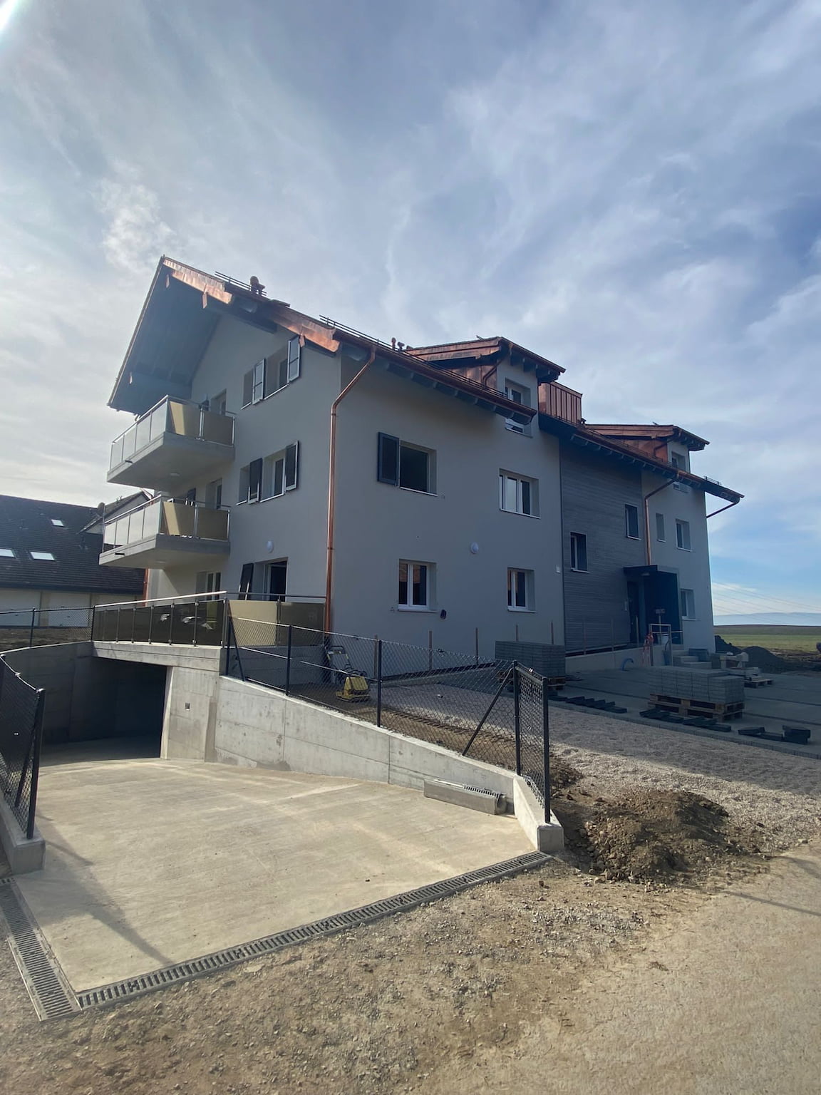 Rénovation façade maison H.ramadani dans le canton de vaud