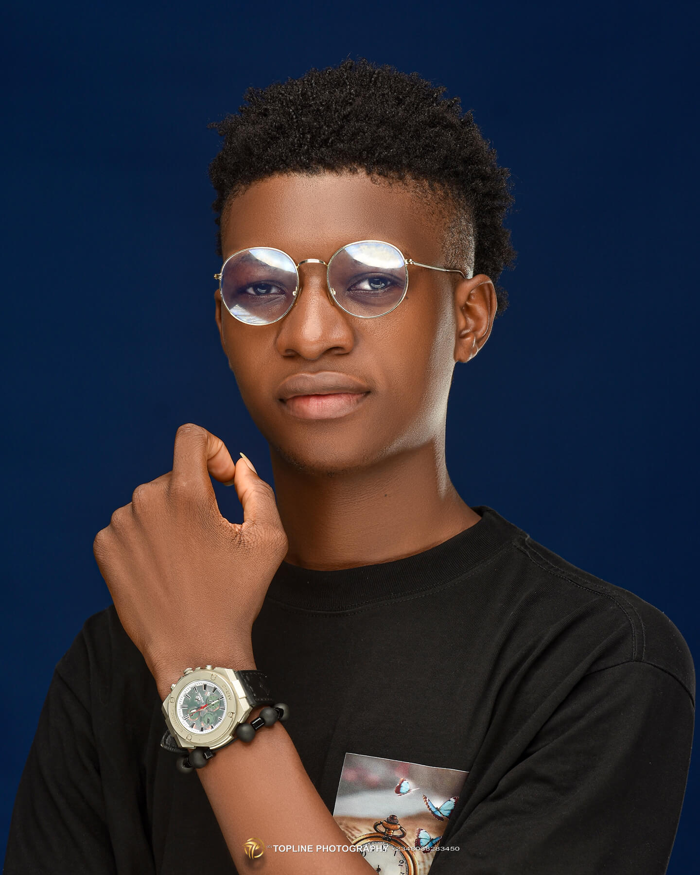 Timi Komolafe - Product Designer, Framer Developer, Figma designer.