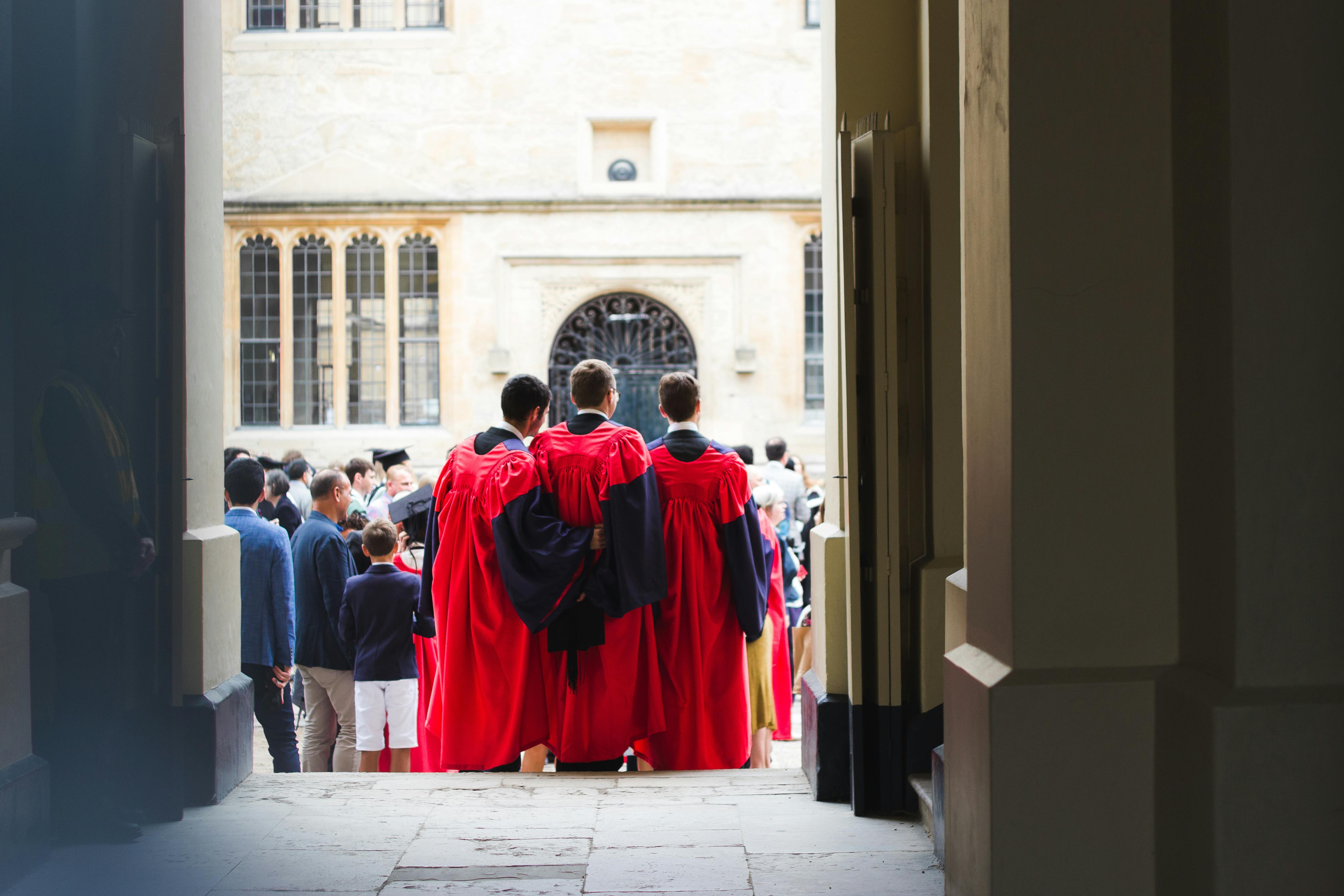 Educación Internacional: Tu Puerta al Futuro Global | INI World Connect